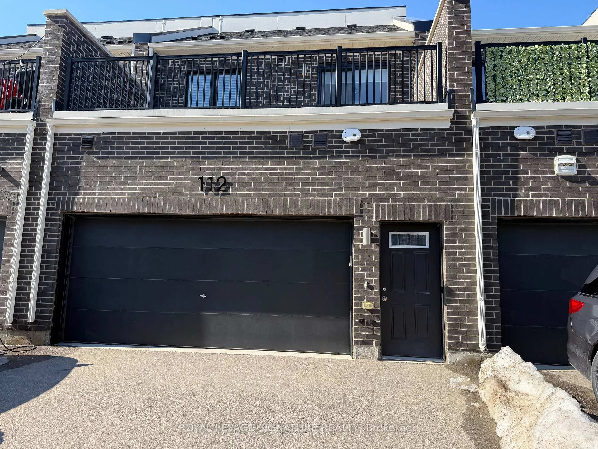 Photo 18 of 112 Burnhamthorpe Road E, Oakville, Glenorchy — HOMEH