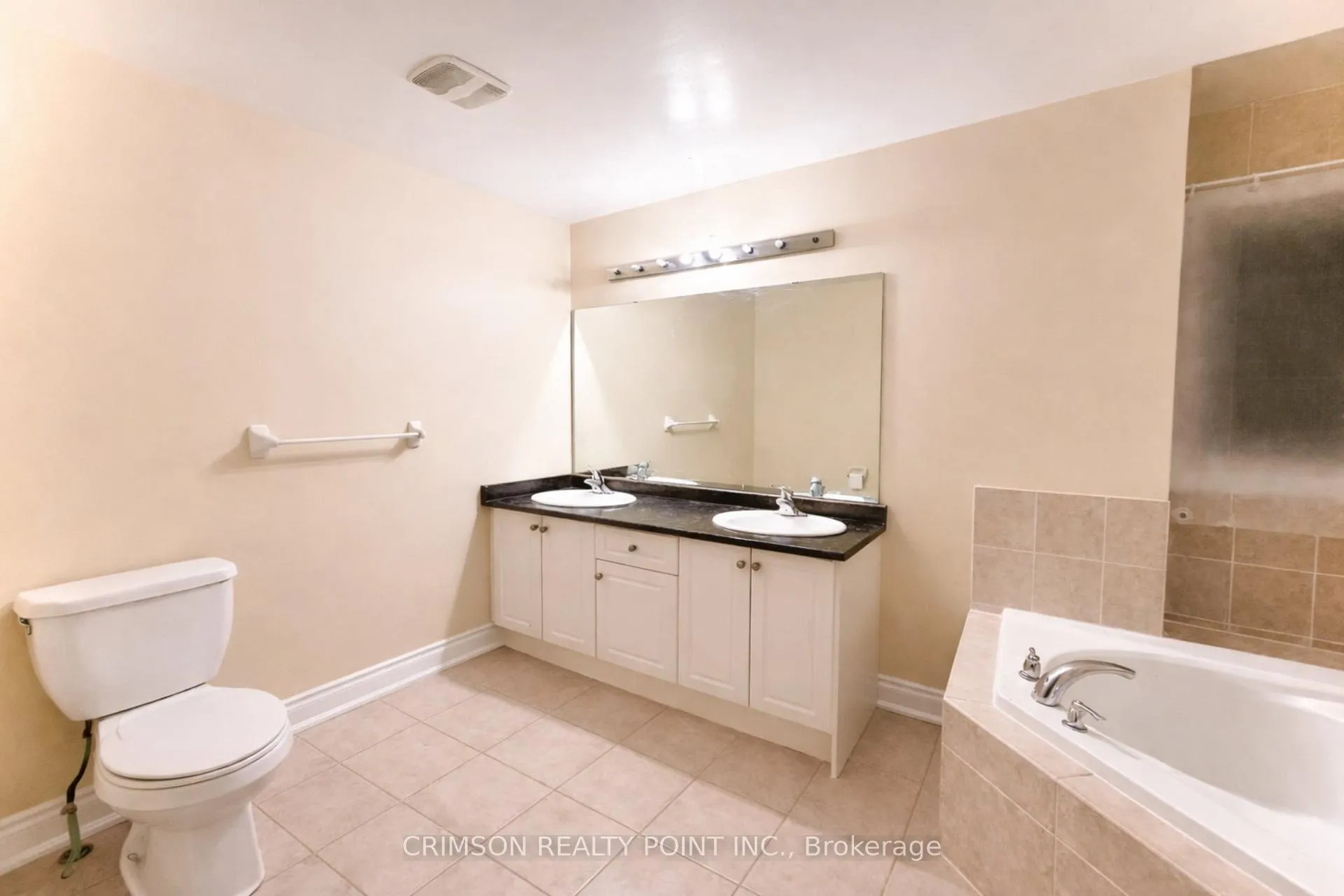 Photo 11 of 5B Hobden Place, Etobicoke, Willowridge-Martingrove-Richview — HOMEH