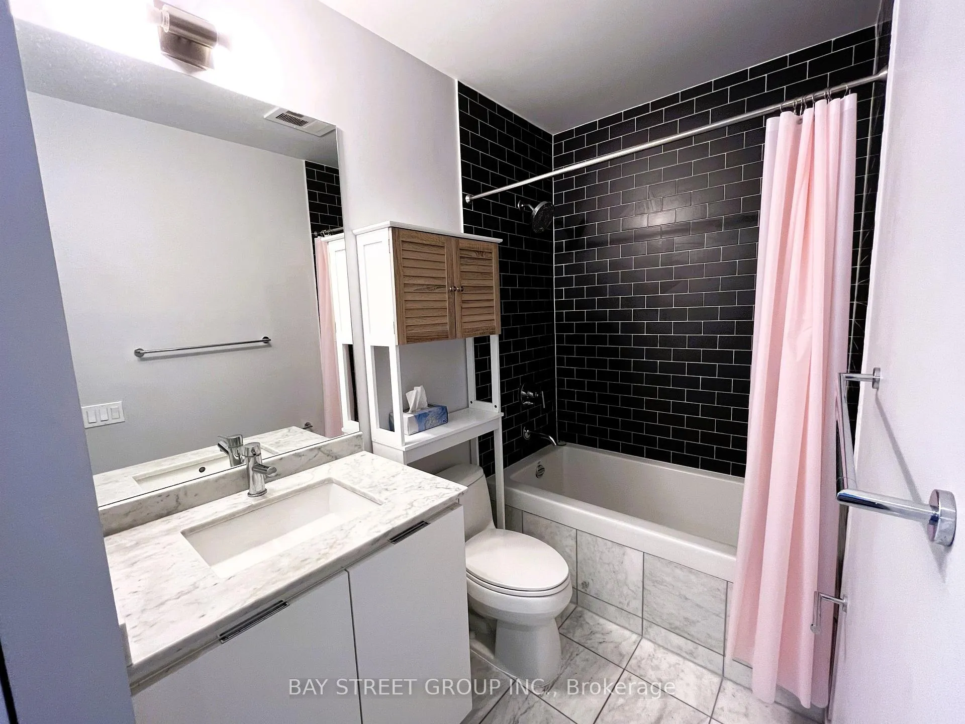 Photo 11 of Unit 4401, 33 Charles Street E, Toronto, Church-Yonge Corridor — HOMEH