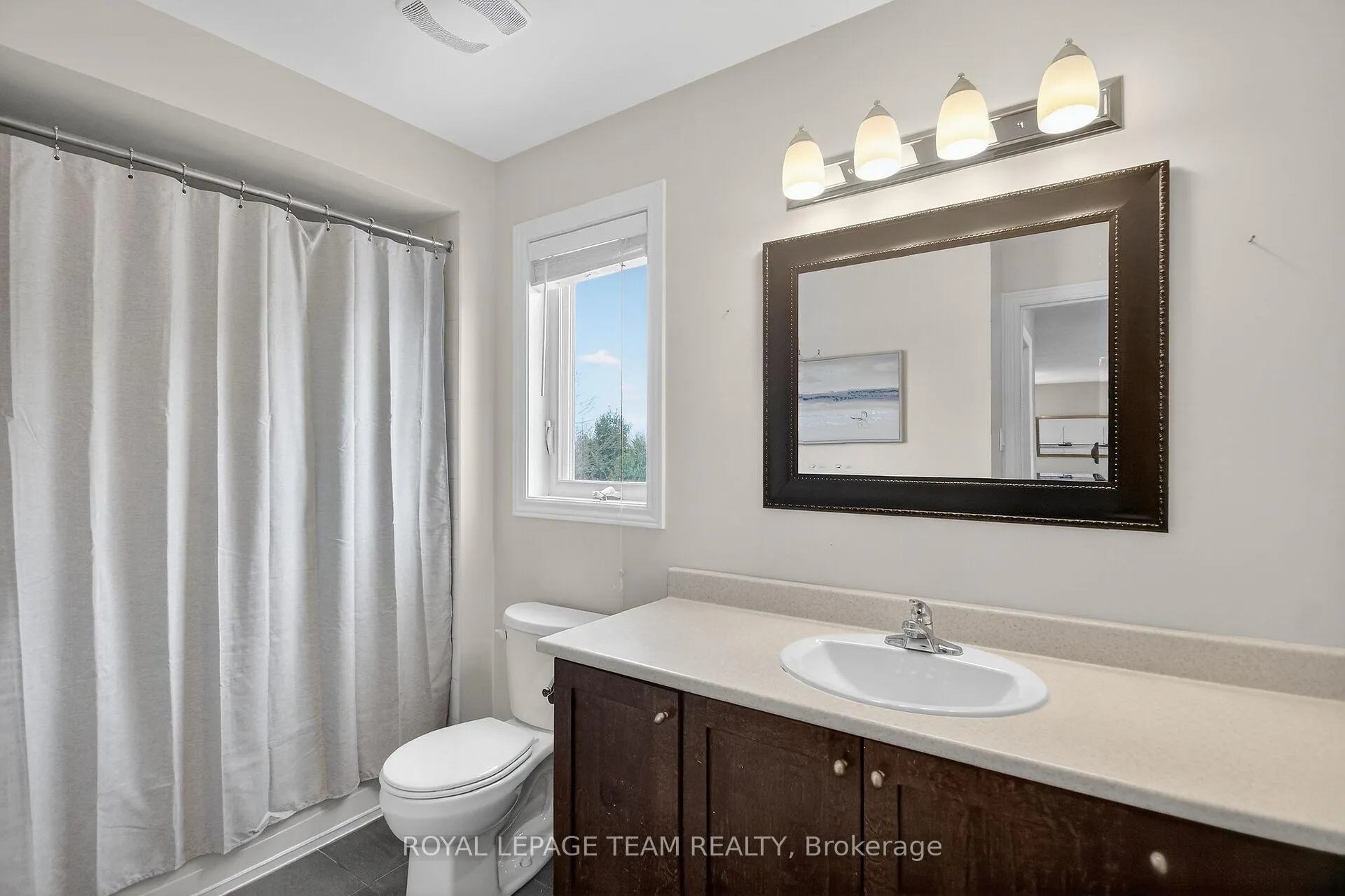 Photo 36 of 528 Bryce Place, Ottawa, Stittsville (North) — HOMEH
