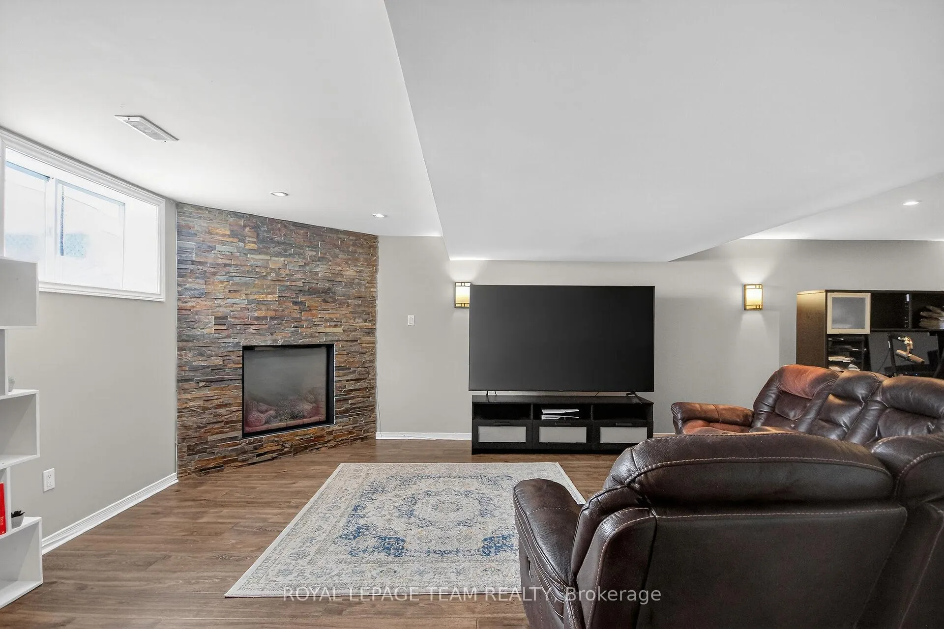 Photo 39 of 528 Bryce Place, Ottawa, Stittsville (North) — HOMEH