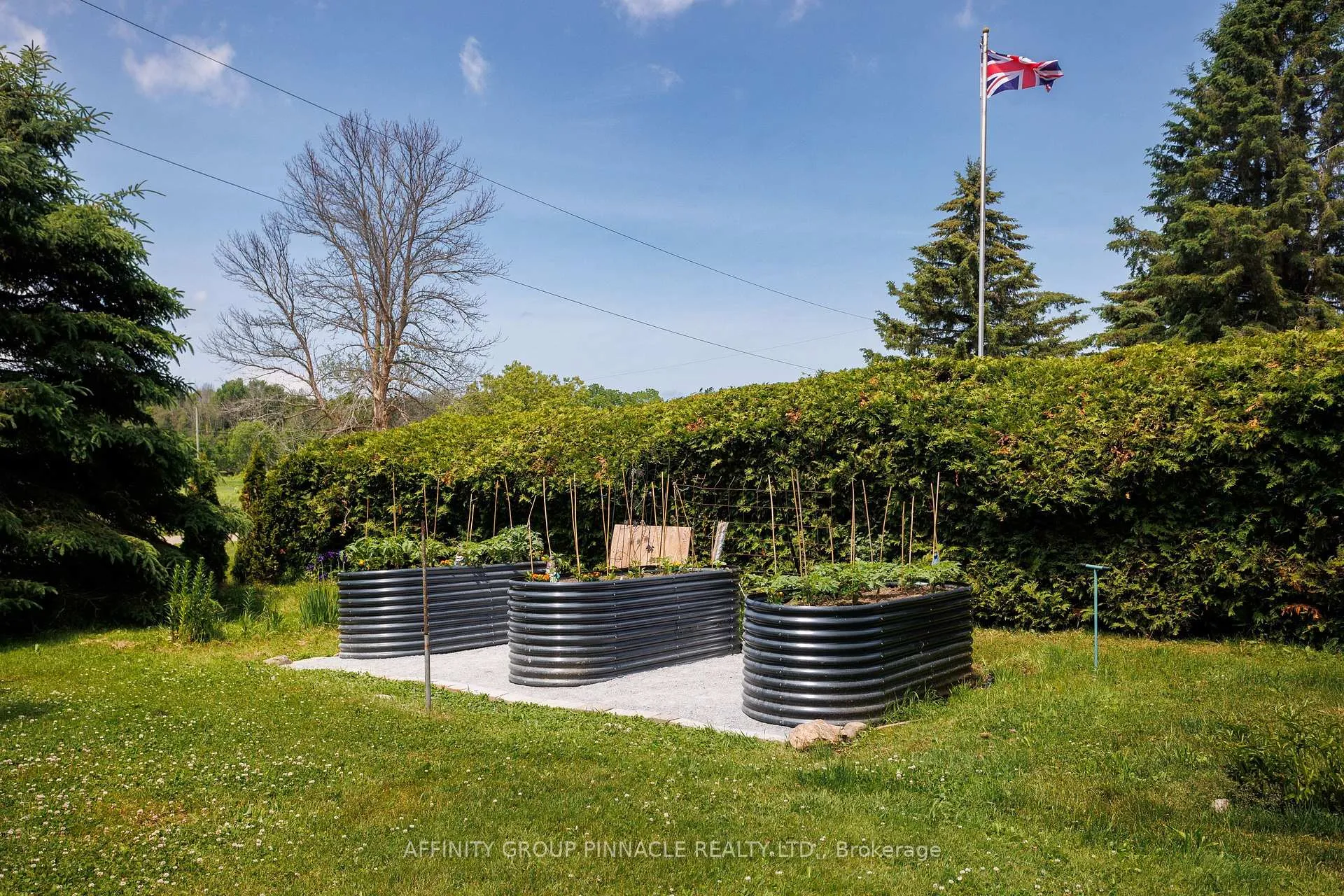 Photo 46 of 1385 Furniss Drive, Ramara, Brechin — HOMEH