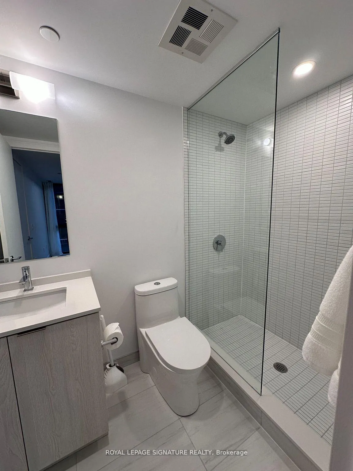 Photo 6 of Unit 1313, 1 Jarvis Street, Hamilton, Beasley — HOMEH