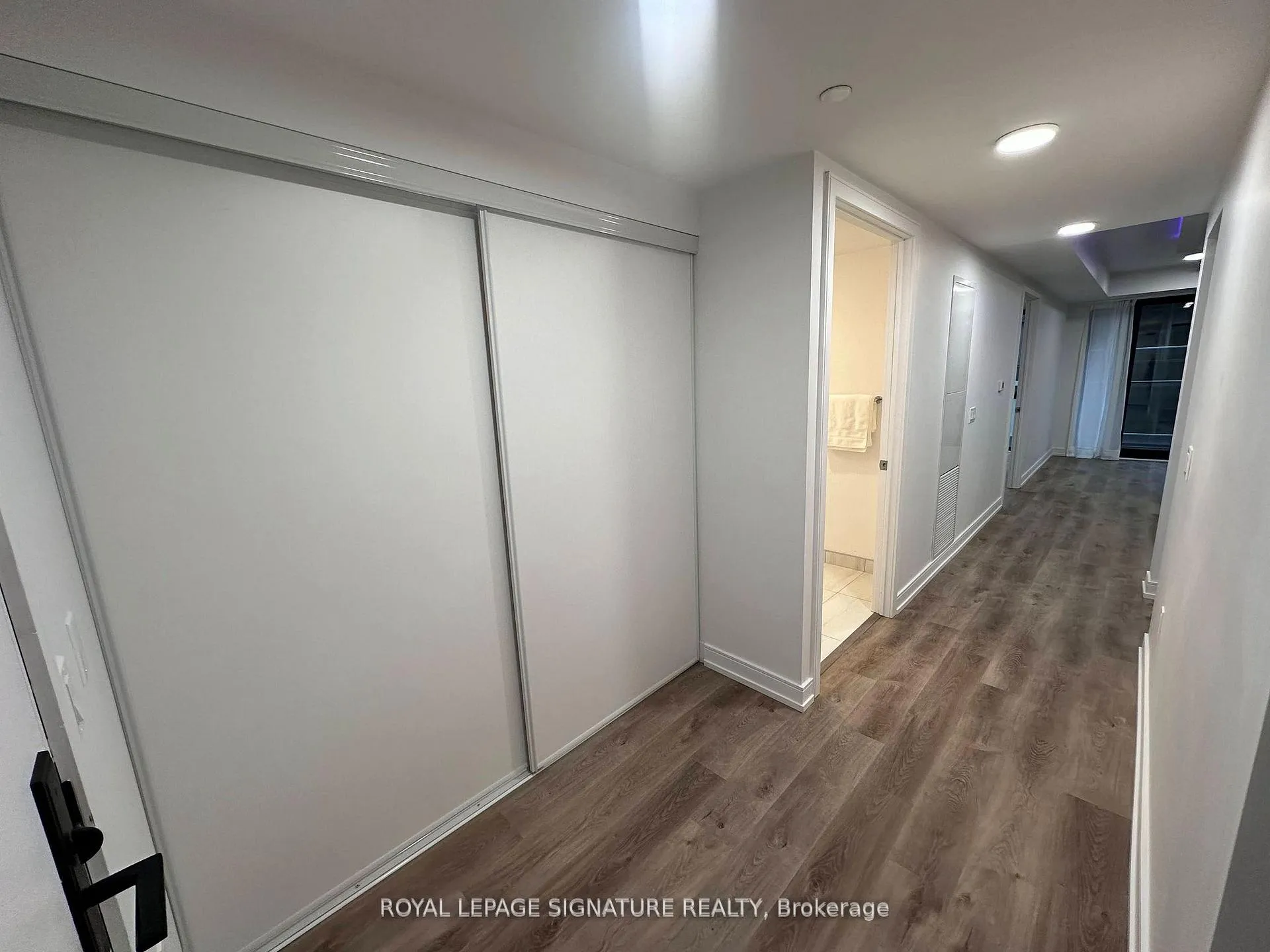 Photo 13 of Unit 1313, 1 Jarvis Street, Hamilton, Beasley — HOMEH