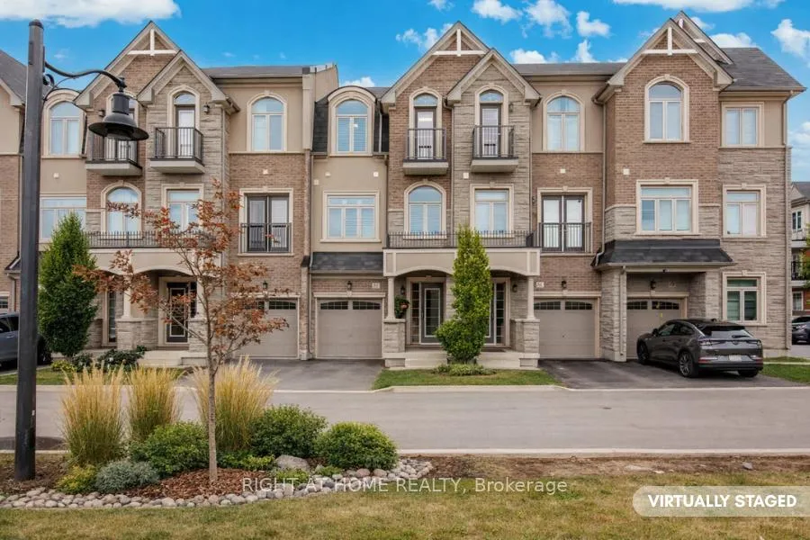Photo 3 of 91 Borers Creek Circle, Hamilton, Waterdown — HOMEH