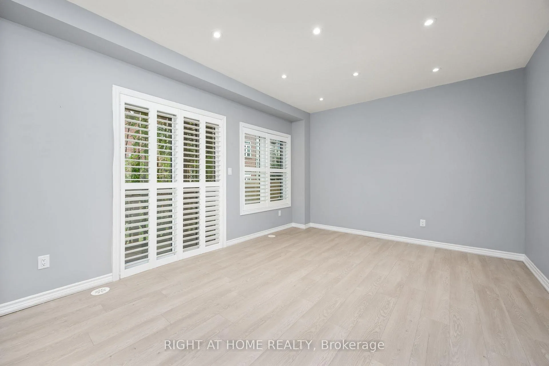 Photo 20 of 91 Borers Creek Circle, Hamilton, Waterdown — HOMEH