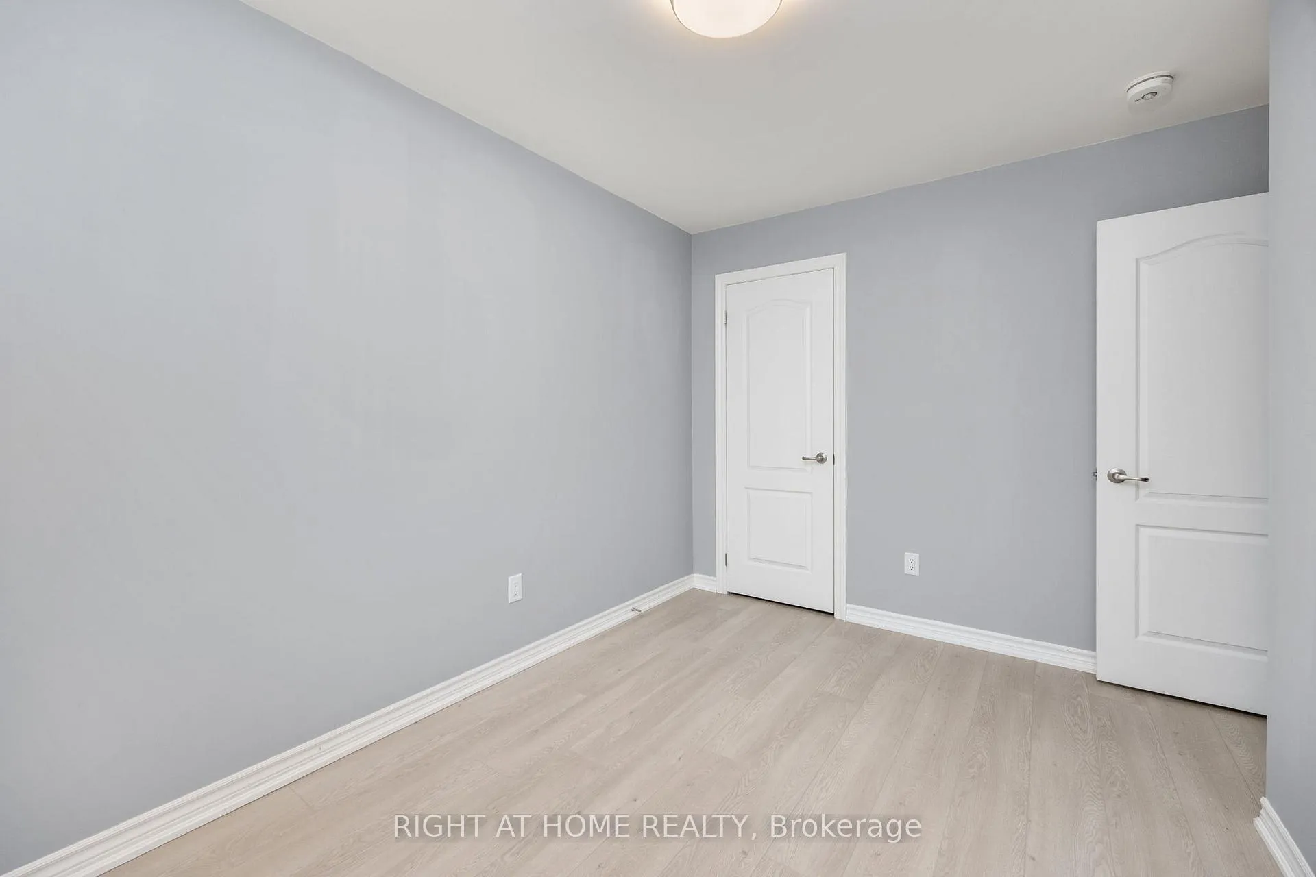 Photo 27 of 91 Borers Creek Circle, Hamilton, Waterdown — HOMEH