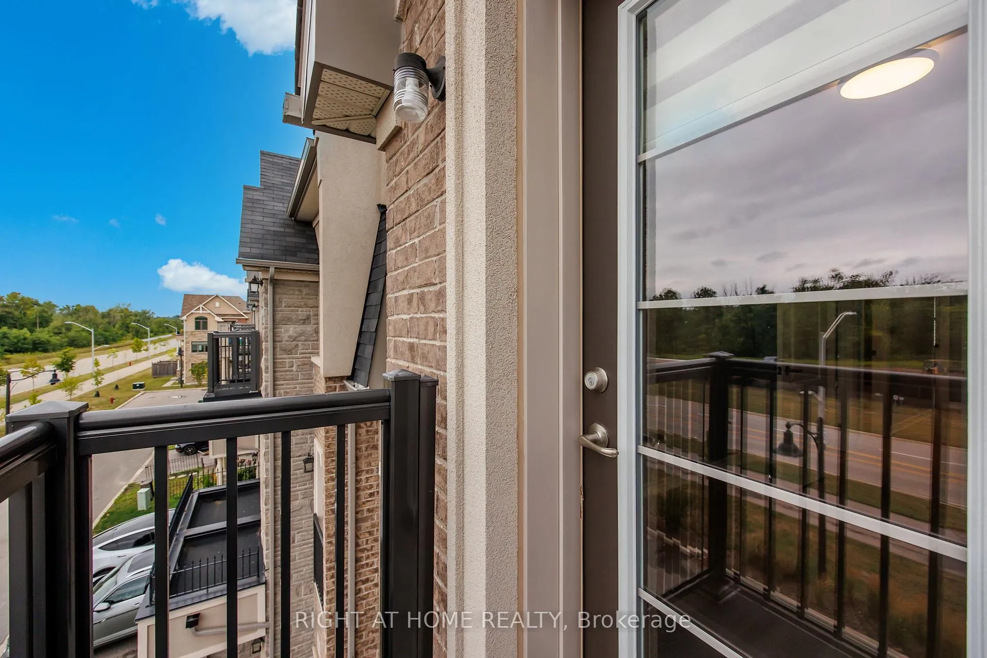 Photo 28 of 91 Borers Creek Circle, Hamilton, Waterdown — HOMEH