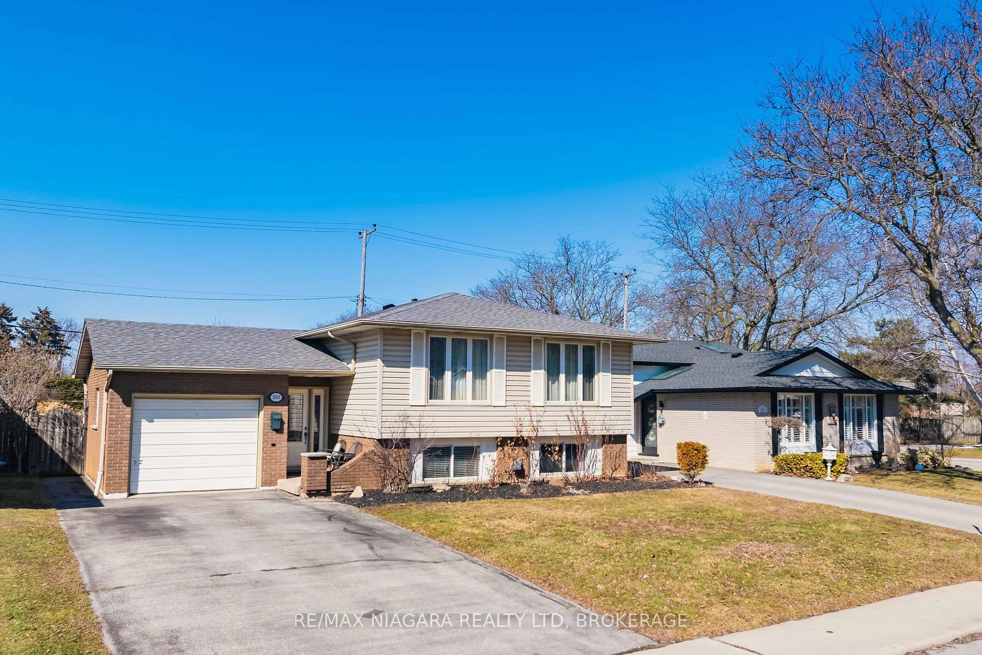 Photo 1 of 293 Saint Andrews Drive, Hamilton, Vincent — HOMEH