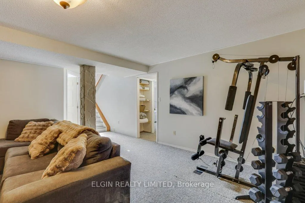 Photo 30 of 57 Leger Avenue, St. Thomas — HOMEH
