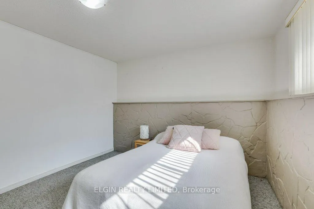 Photo 34 of 57 Leger Avenue, St. Thomas — HOMEH