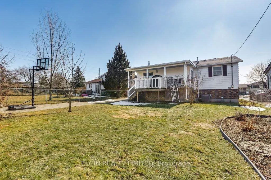 Photo 41 of 57 Leger Avenue, St. Thomas — HOMEH