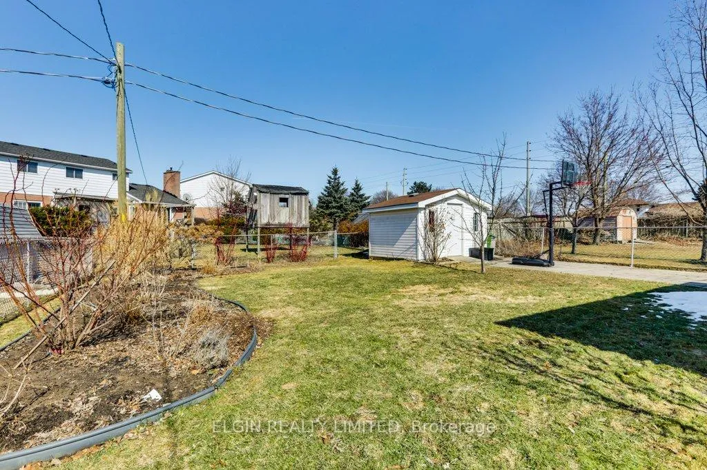 Photo 42 of 57 Leger Avenue, St. Thomas — HOMEH