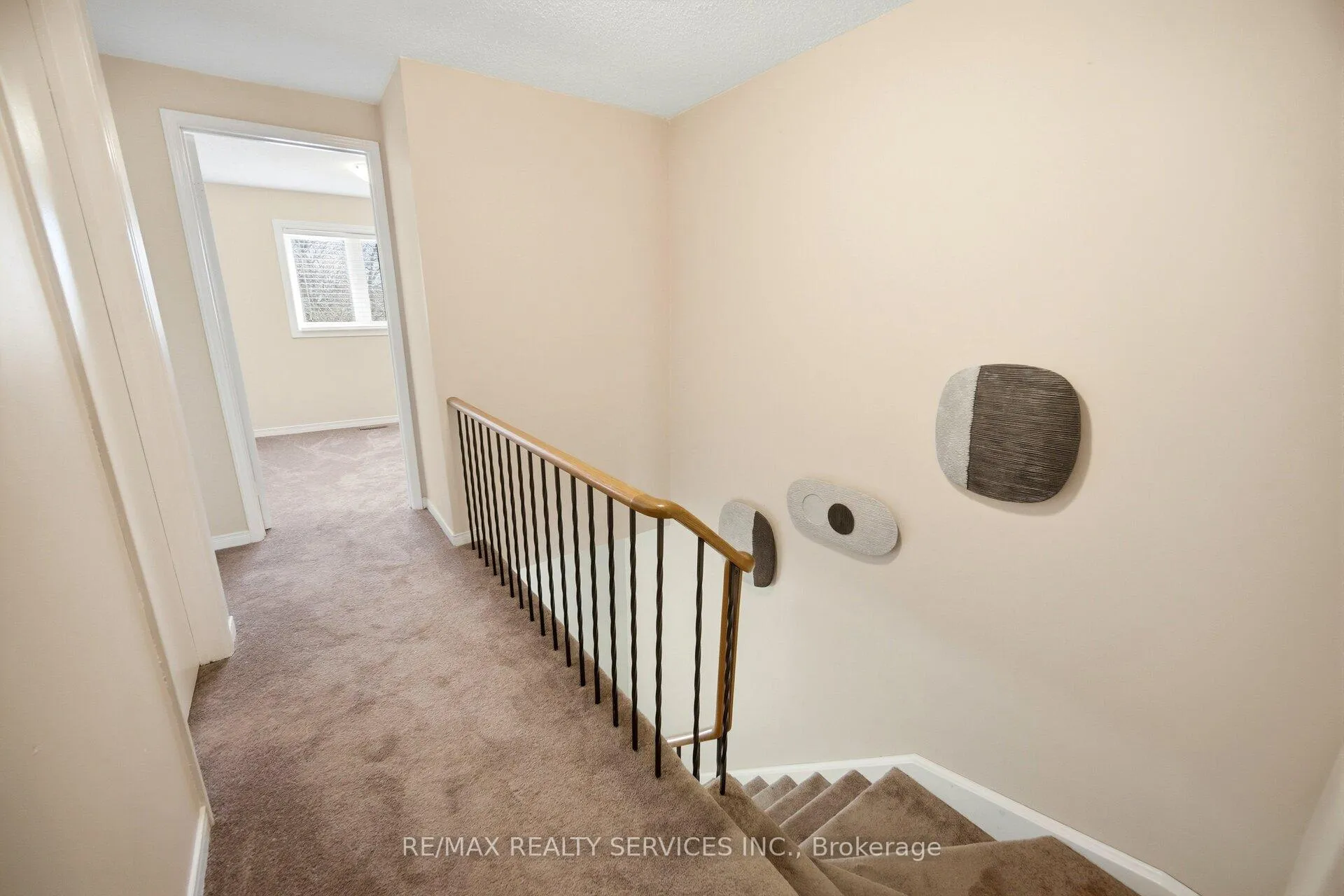 Photo 23 of 16 Ferri Crescent, Brampton, Heart Lake West — HOMEH