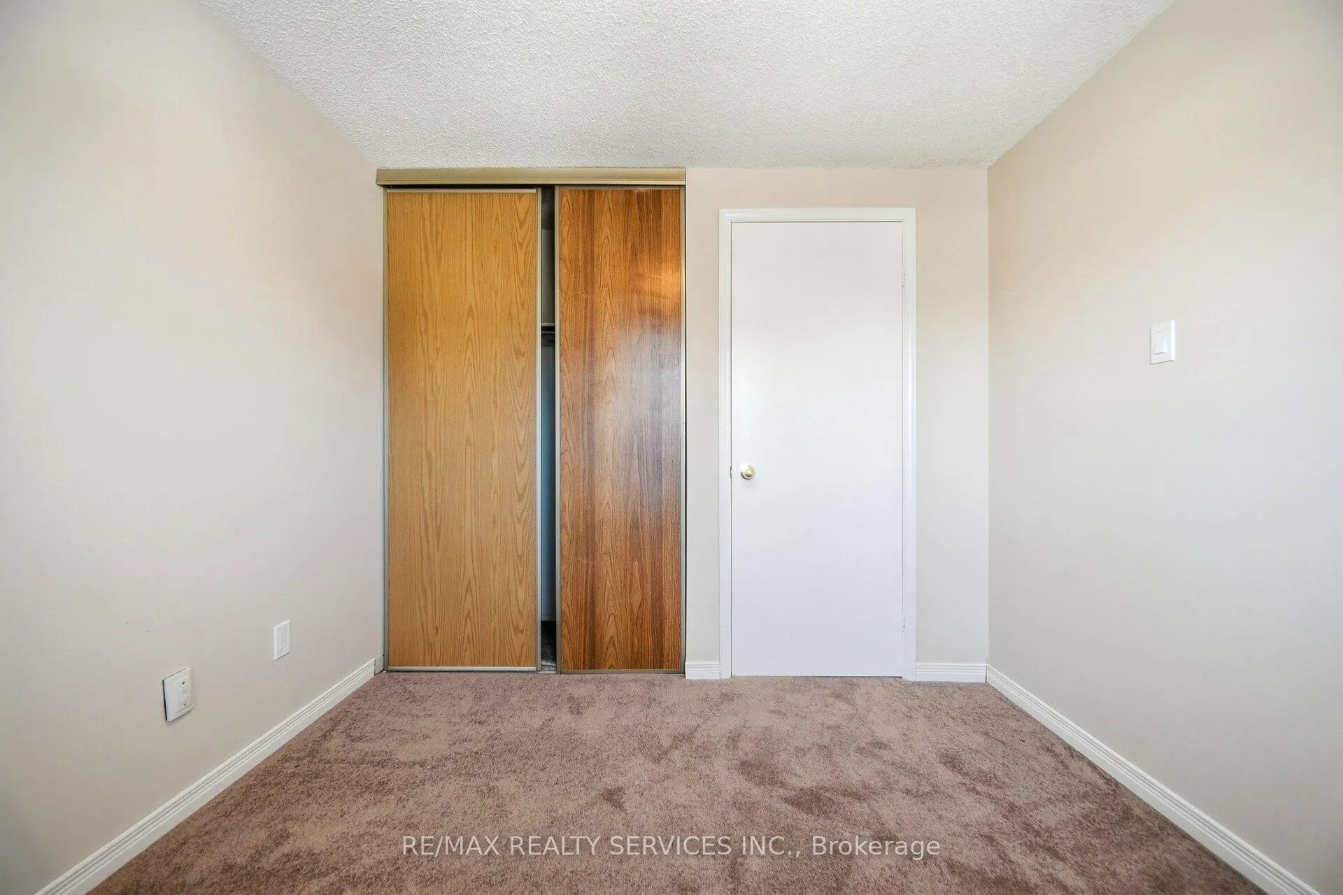 Photo 34 of 16 Ferri Crescent, Brampton, Heart Lake West — HOMEH