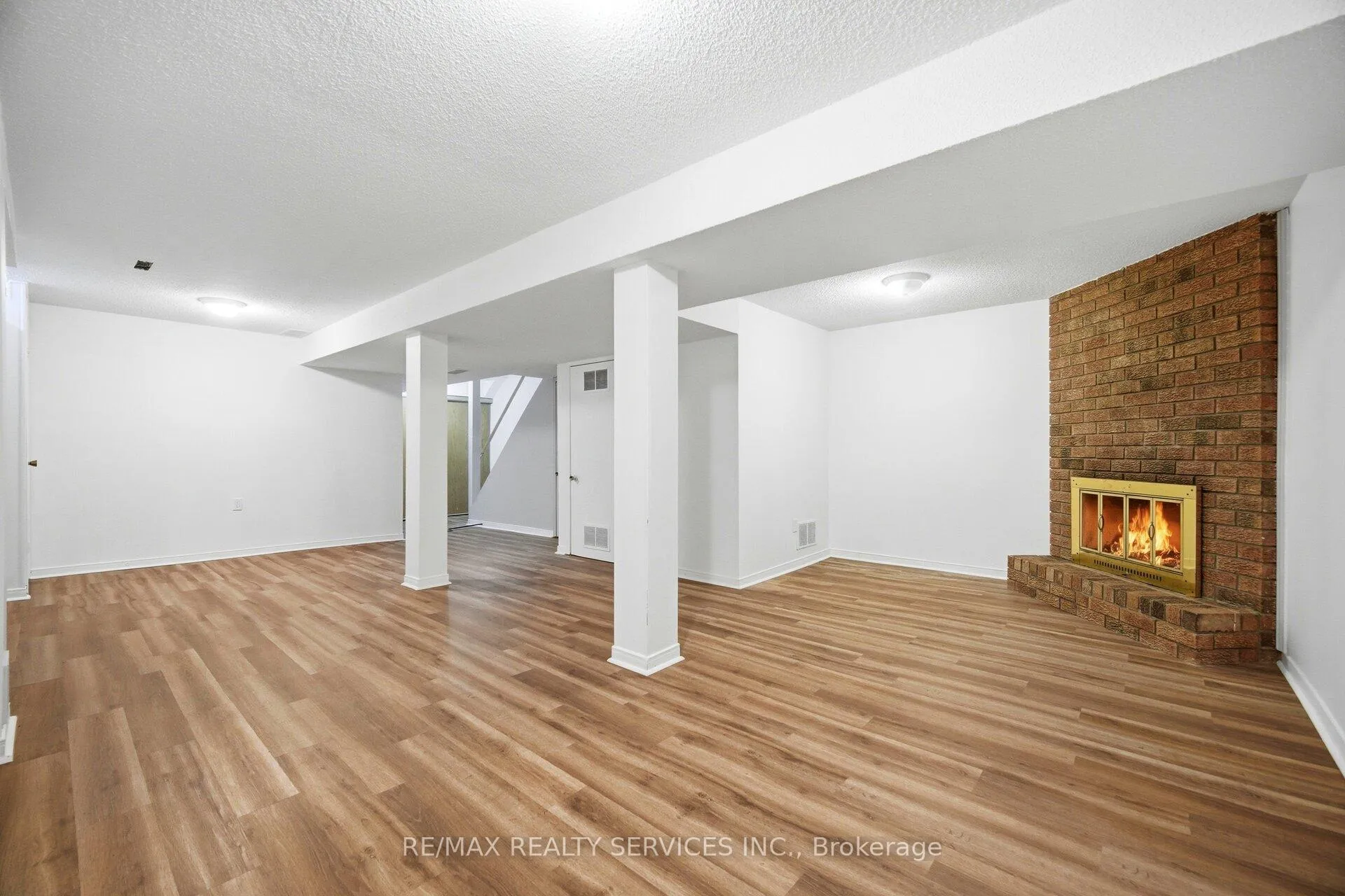 Photo 43 of 16 Ferri Crescent, Brampton, Heart Lake West — HOMEH