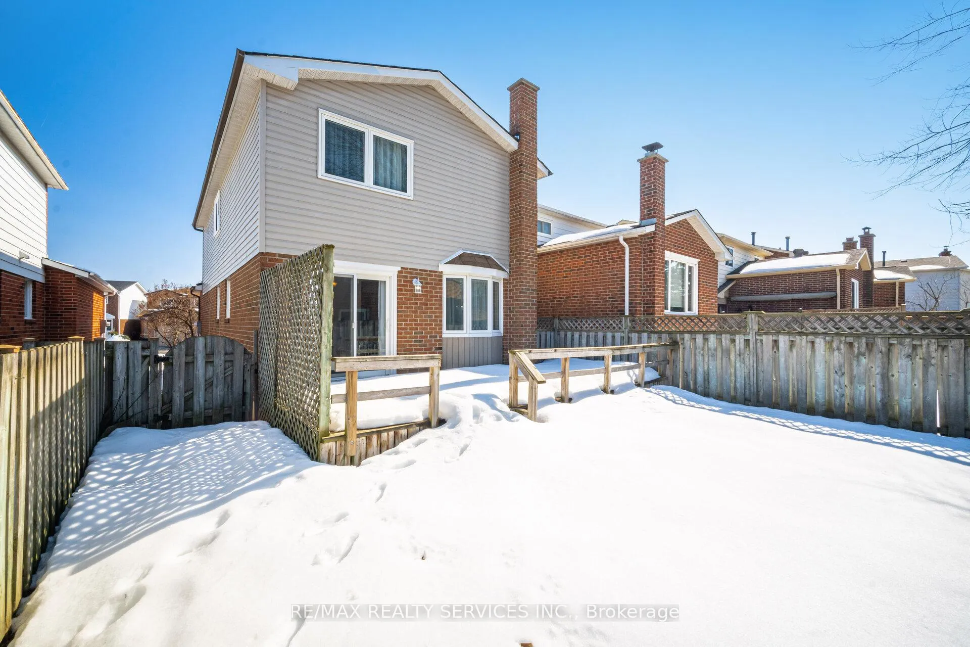 Photo 46 of 16 Ferri Crescent, Brampton, Heart Lake West — HOMEH