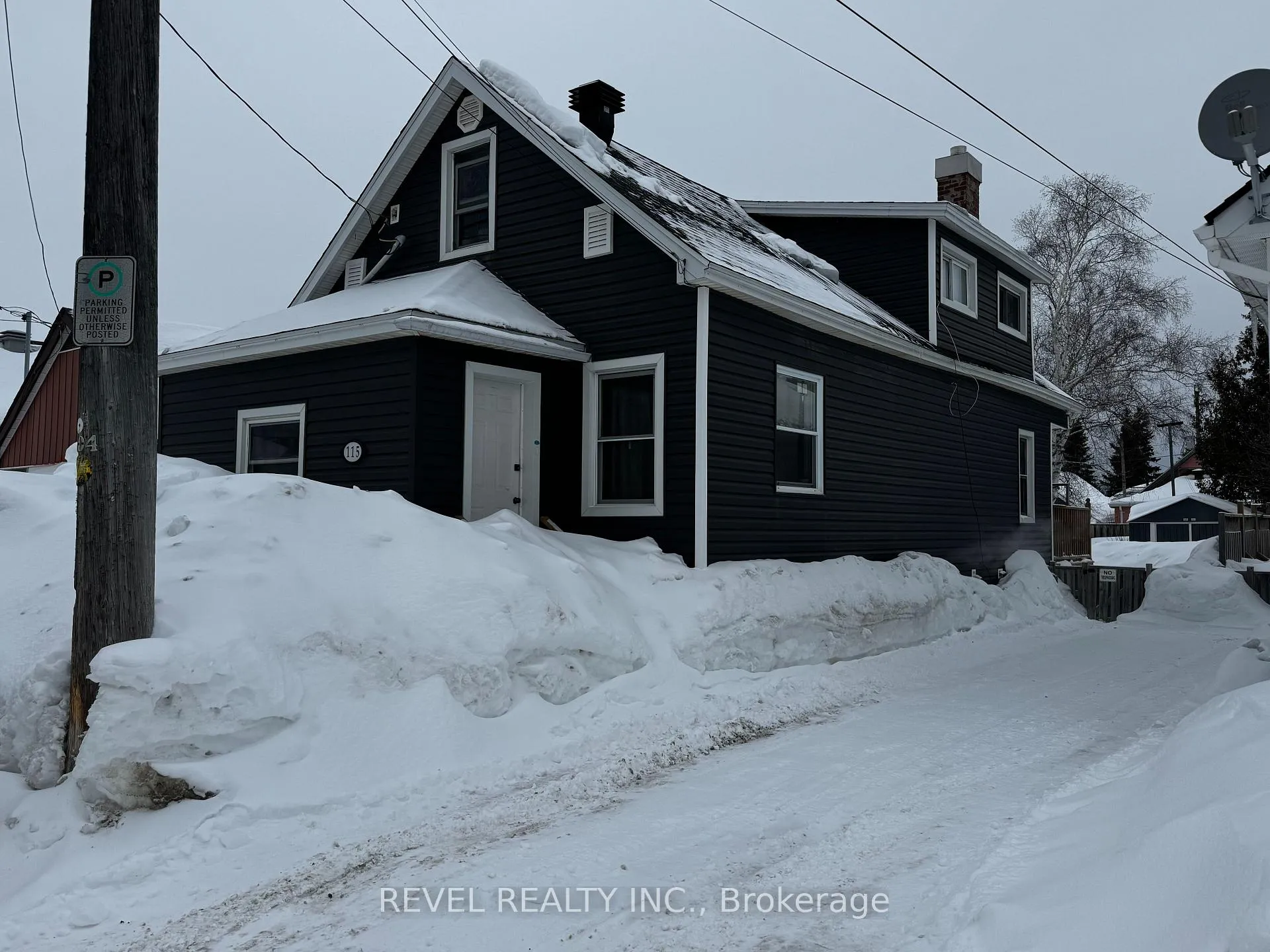 Photo 1 of 115 Fourth Avenue, Timmins, SCH - Main Area — HOMEH