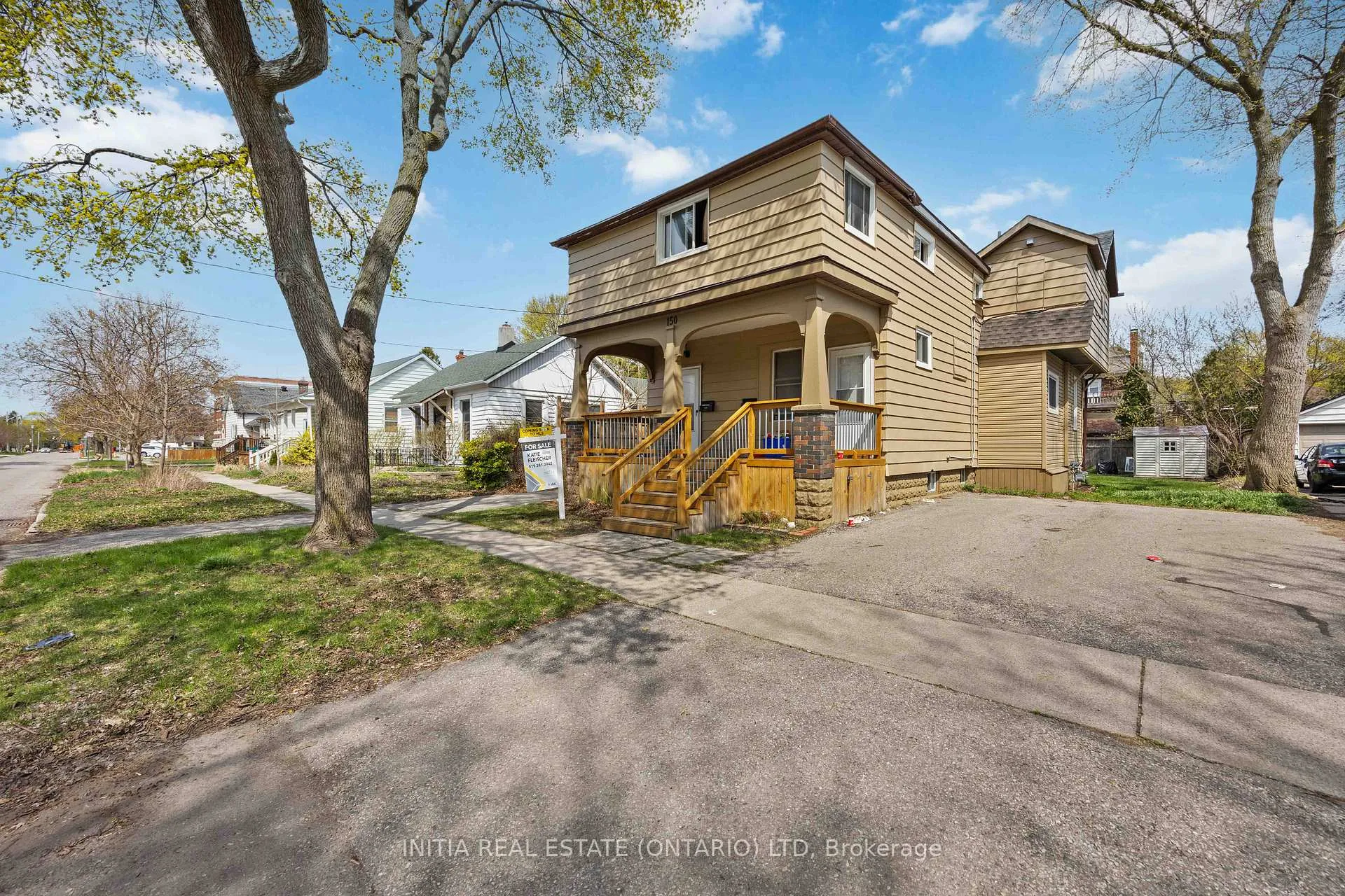 Photo 1 of 150 College Avenue N, Sarnia — HOMEH