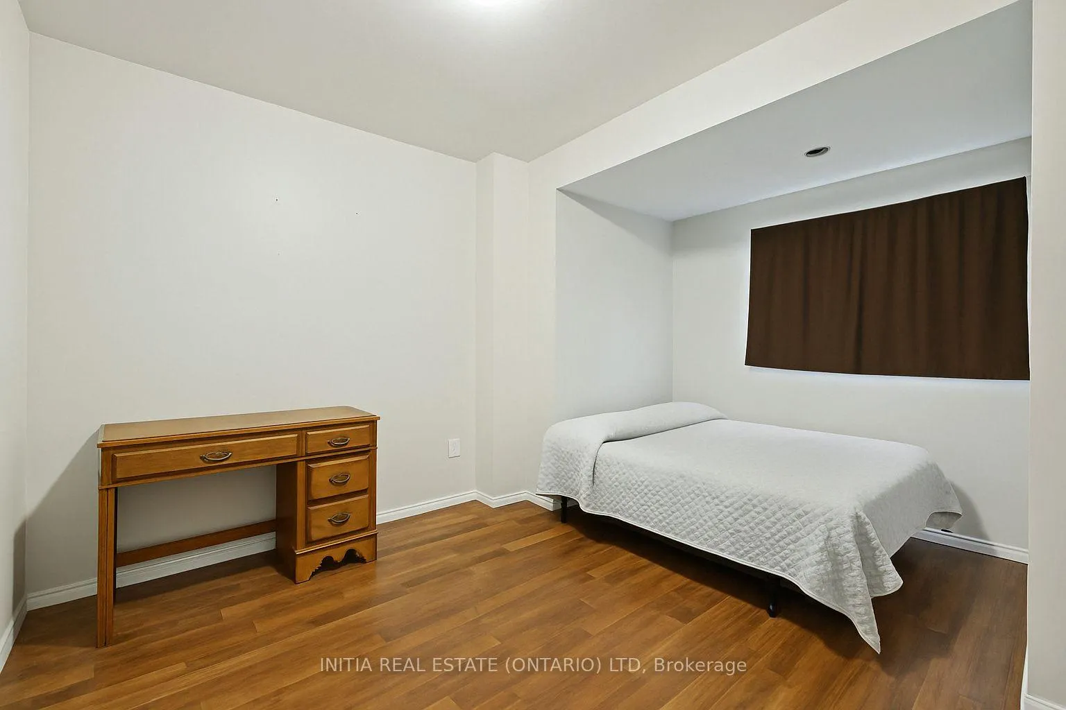 Photo 14 of 150 College Avenue N, Sarnia — HOMEH