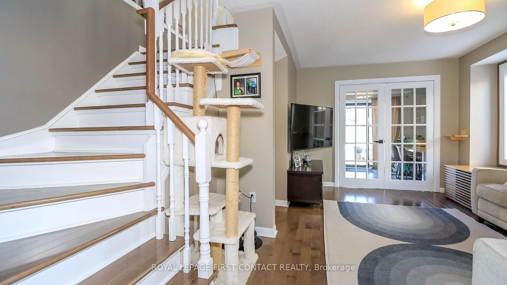 Photo 7 of 34 Ridwell Street, Barrie, Edgehill Drive — HOMEH