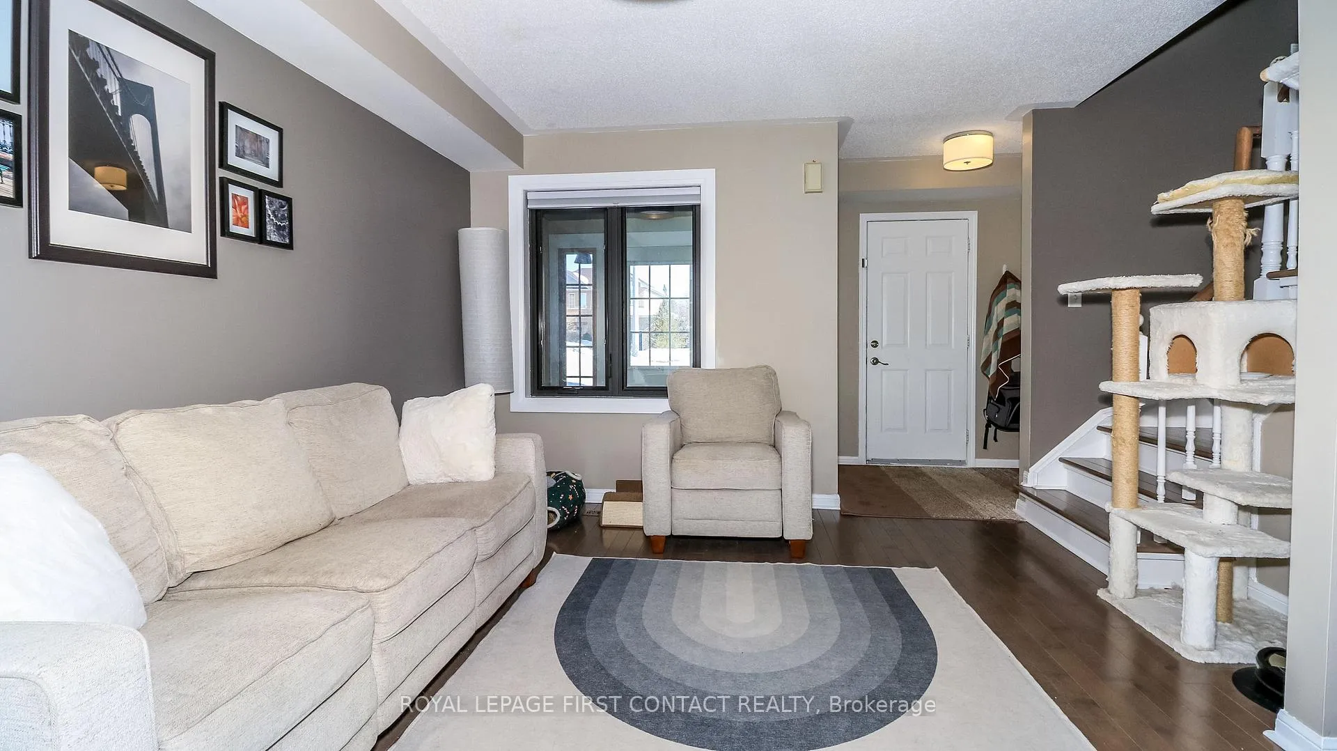 Photo 9 of 34 Ridwell Street, Barrie, Edgehill Drive — HOMEH