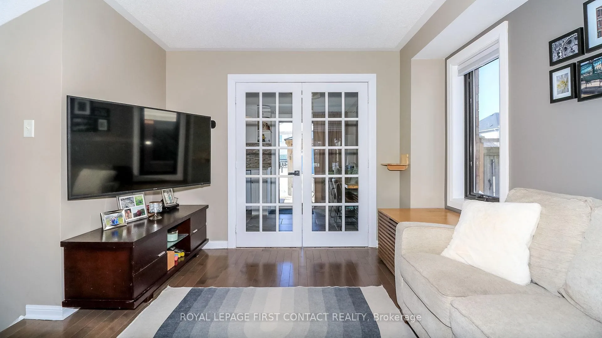 Photo 10 of 34 Ridwell Street, Barrie, Edgehill Drive — HOMEH