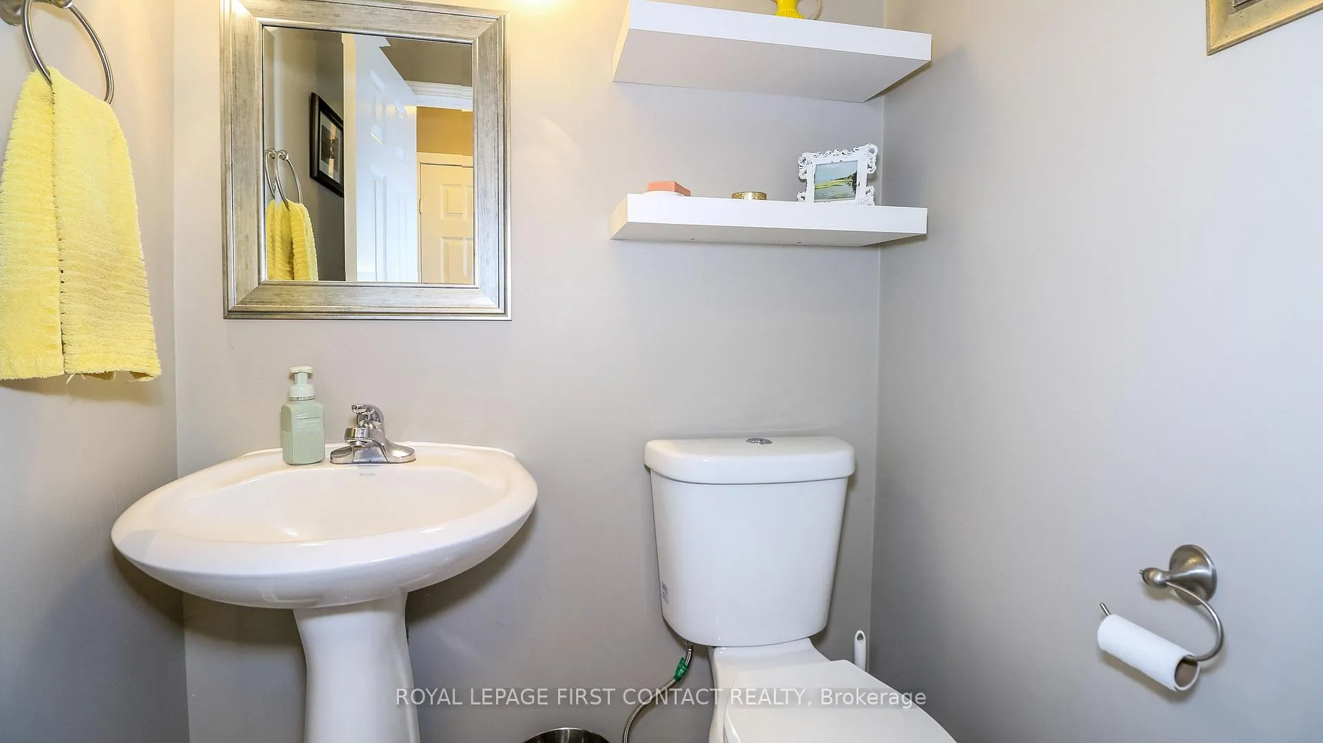 Photo 18 of 34 Ridwell Street, Barrie, Edgehill Drive — HOMEH