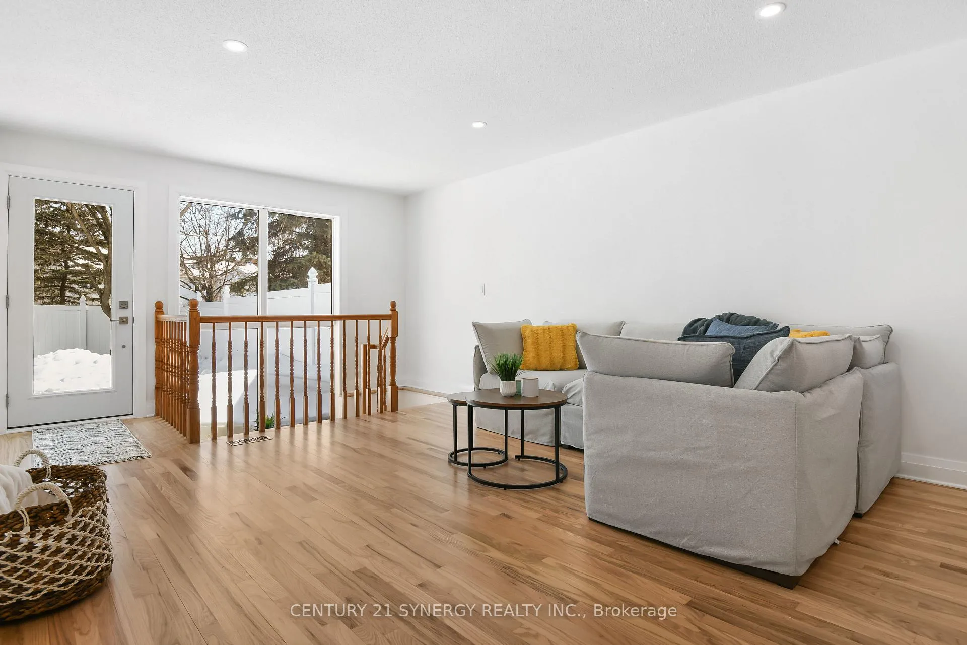 Photo 13 of 7 Weaver Crescent, Ottawa, Kanata - Kanata Lakes/Heritage Hills — HOMEH