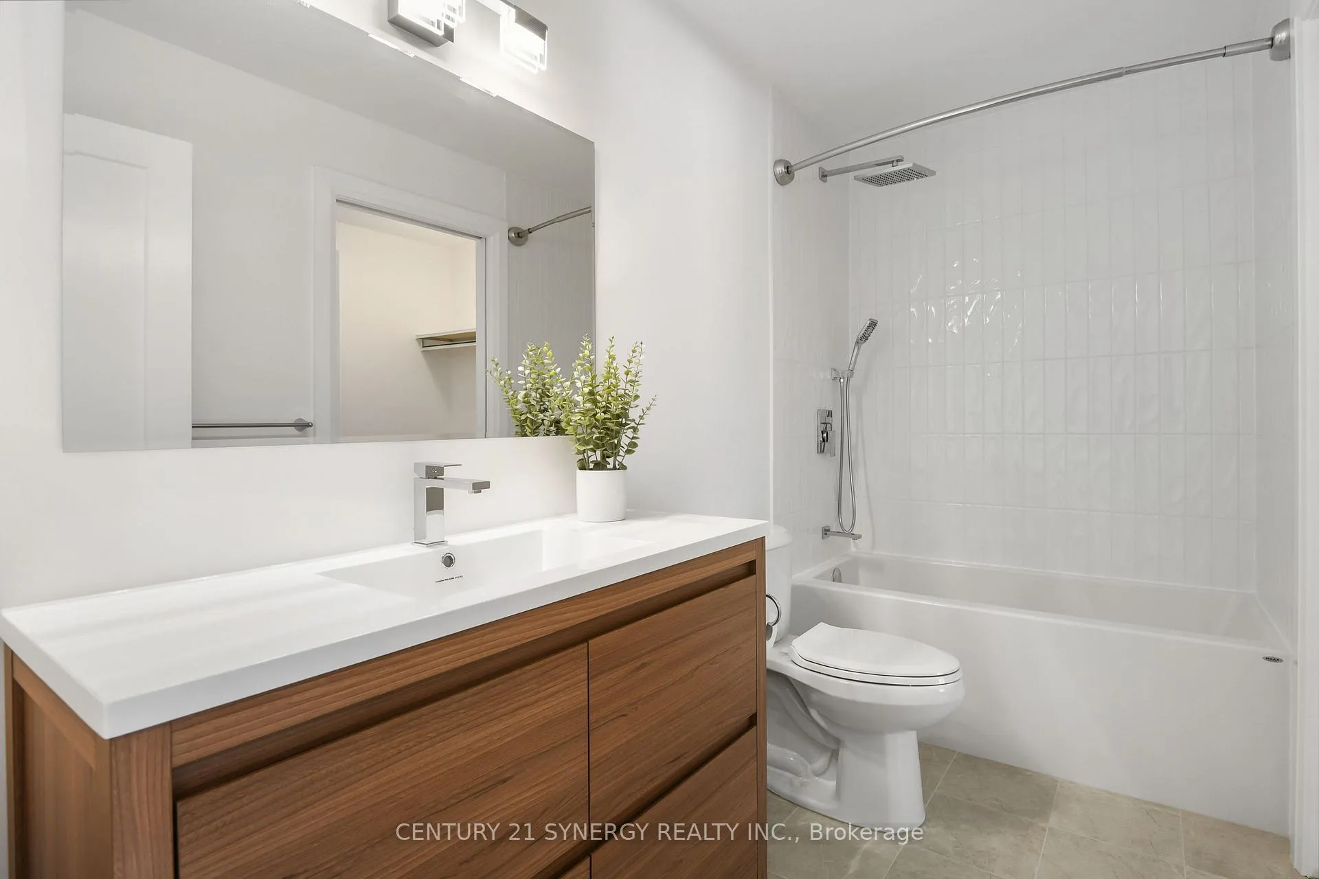 Photo 19 of 7 Weaver Crescent, Ottawa, Kanata - Kanata Lakes/Heritage Hills — HOMEH