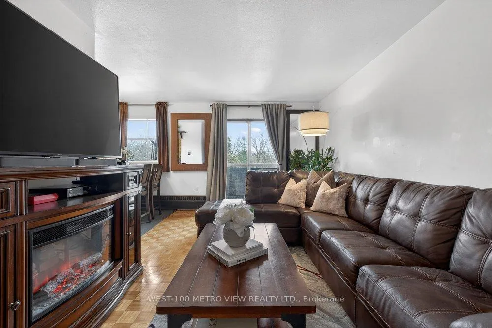 Photo of Unit 401, 1275 Silver Spear Road