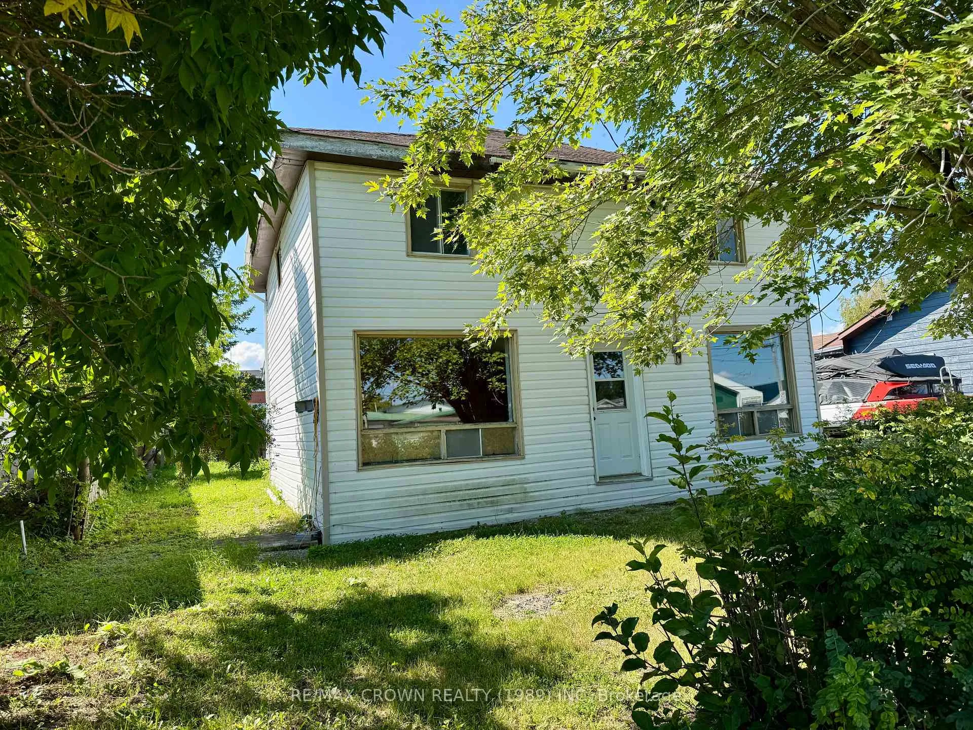 Photo 4 of 17 Lemarier Street, Kapuskasing — HOMEH