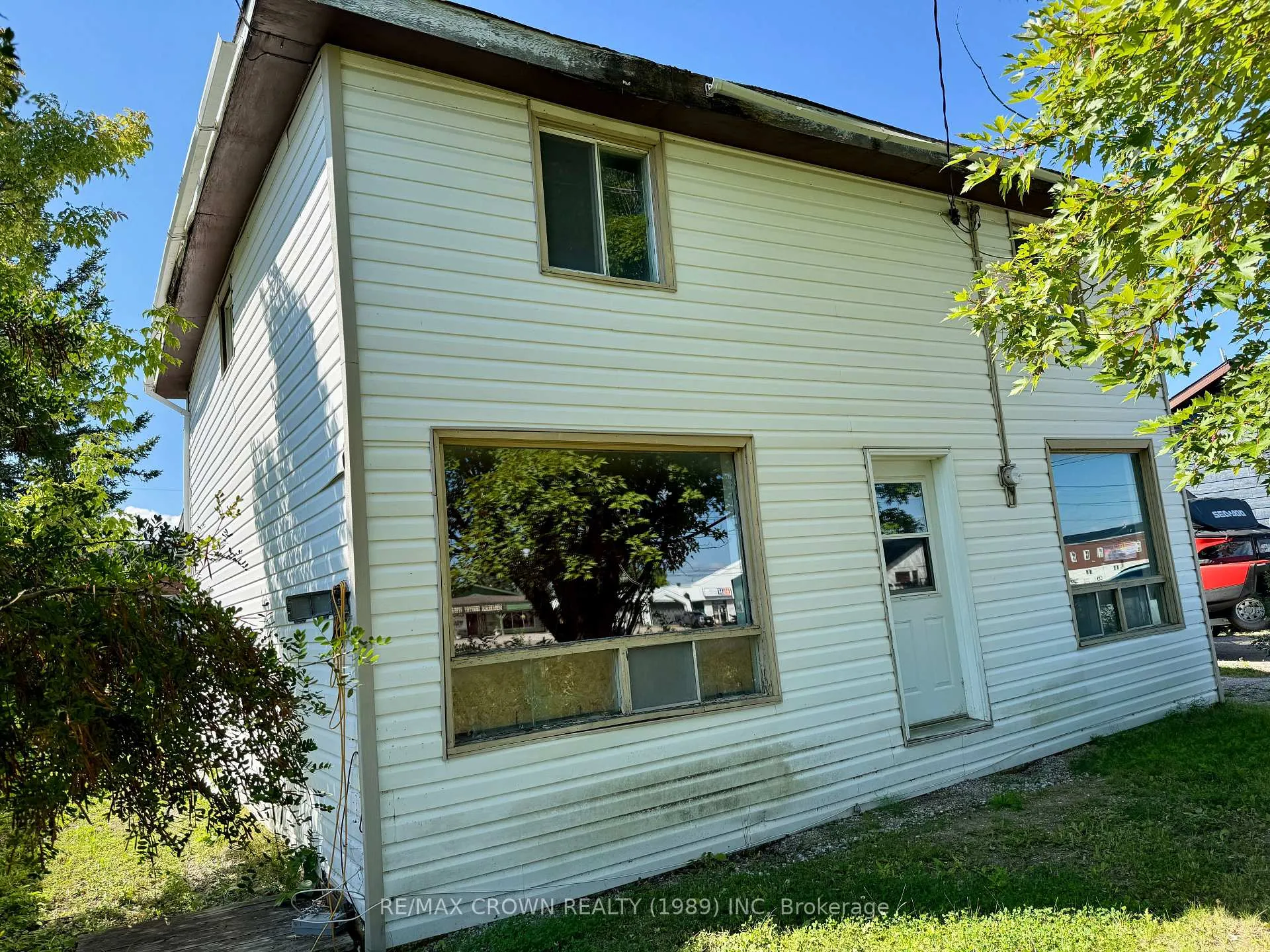 Photo 5 of 17 Lemarier Street, Kapuskasing — HOMEH