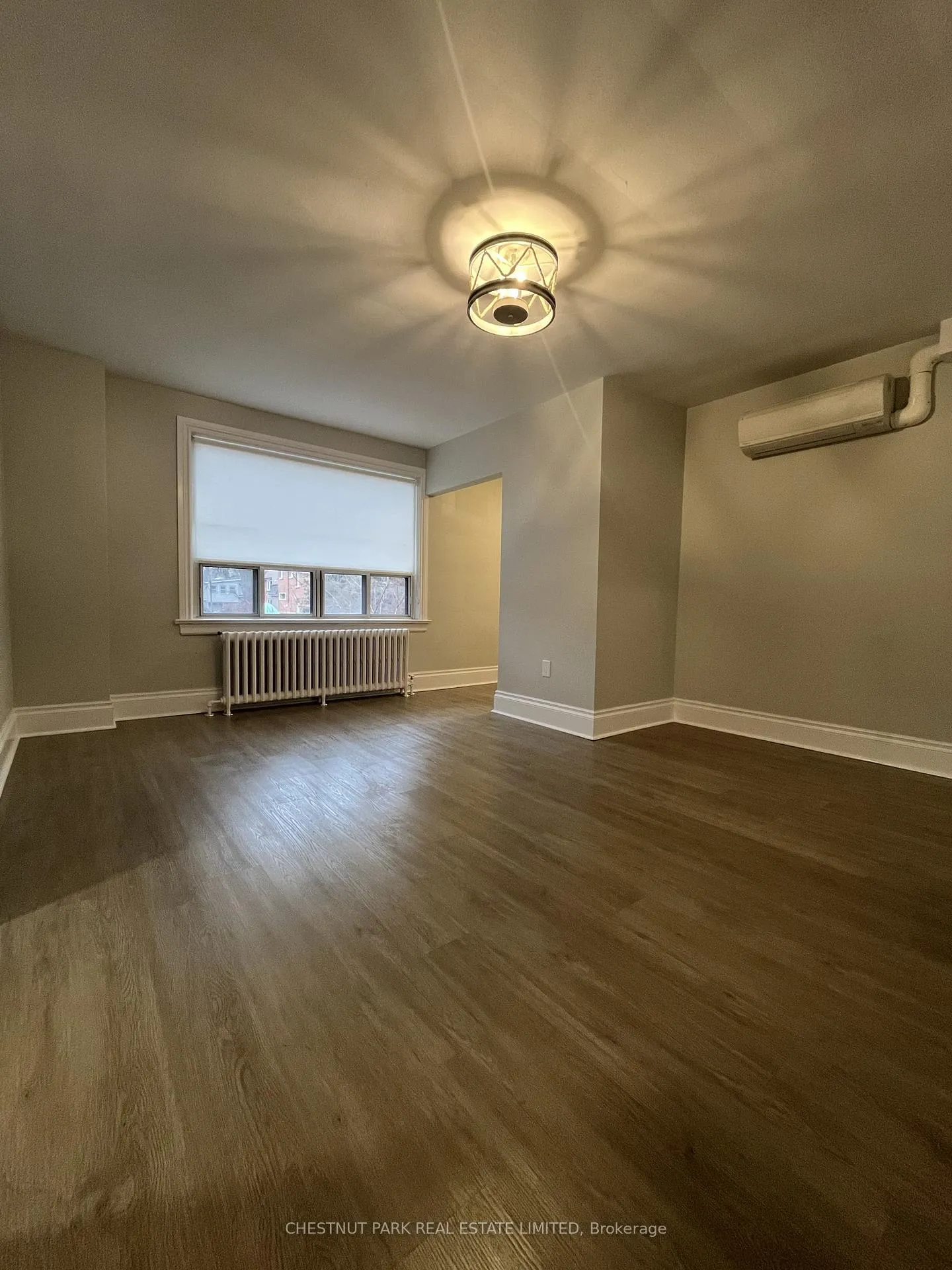 Photo 7 of Unit upper, 3 Kingswood Road, Toronto, The Beaches — HOMEH