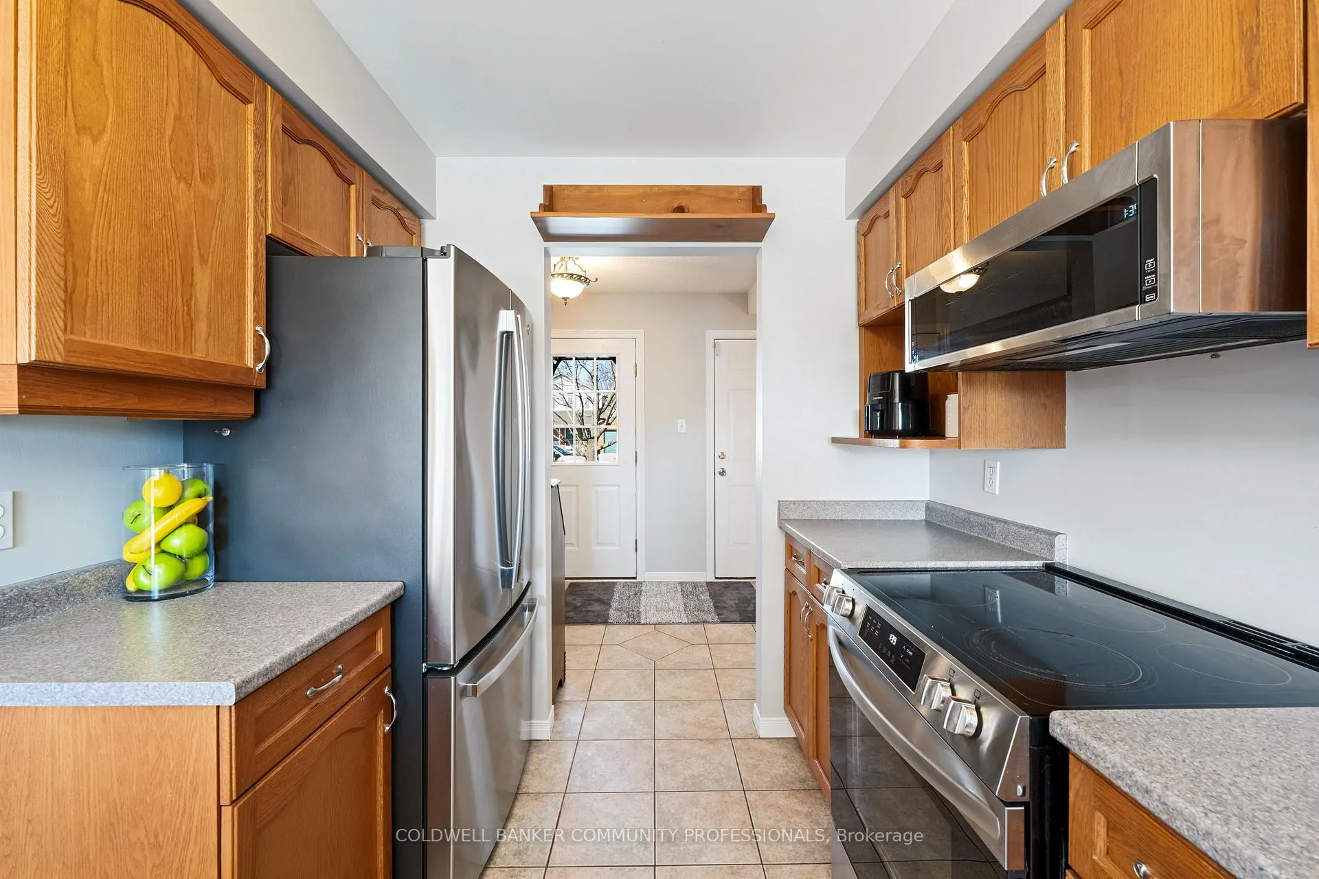 Photo 11 of 77 Morgan Drive, Haldimand — HOMEH