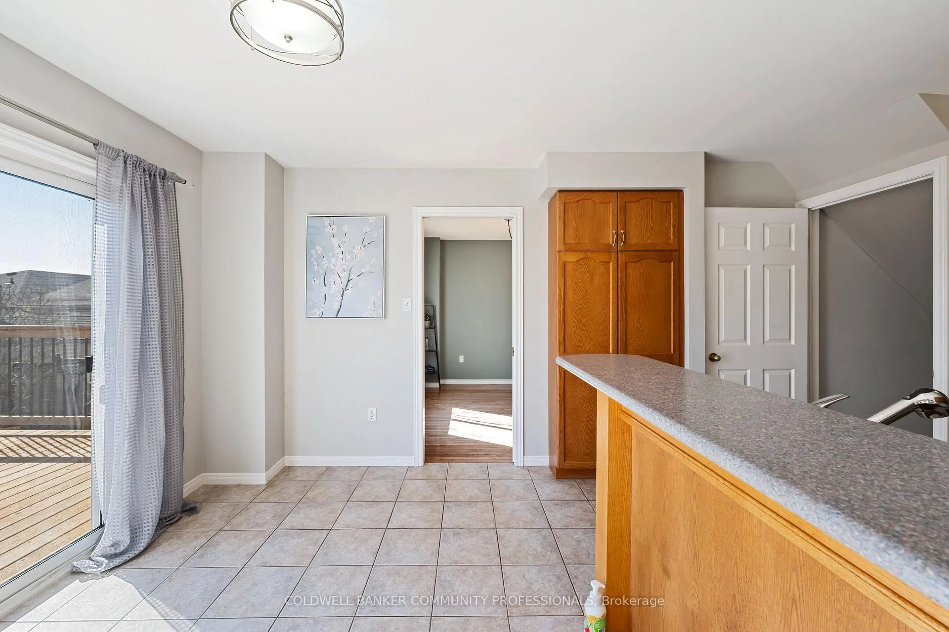 Photo 13 of 77 Morgan Drive, Haldimand — HOMEH