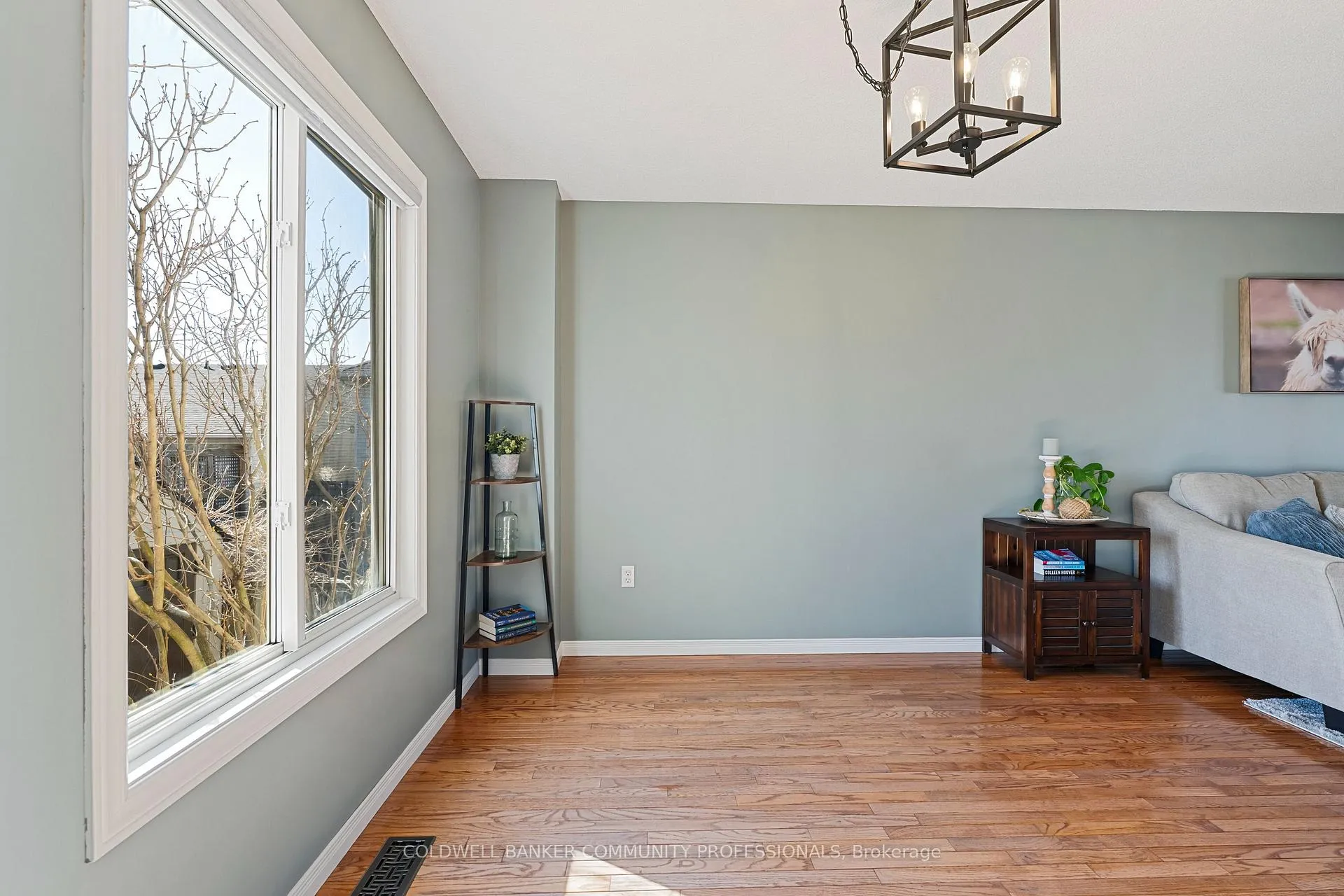 Photo 14 of 77 Morgan Drive, Haldimand — HOMEH