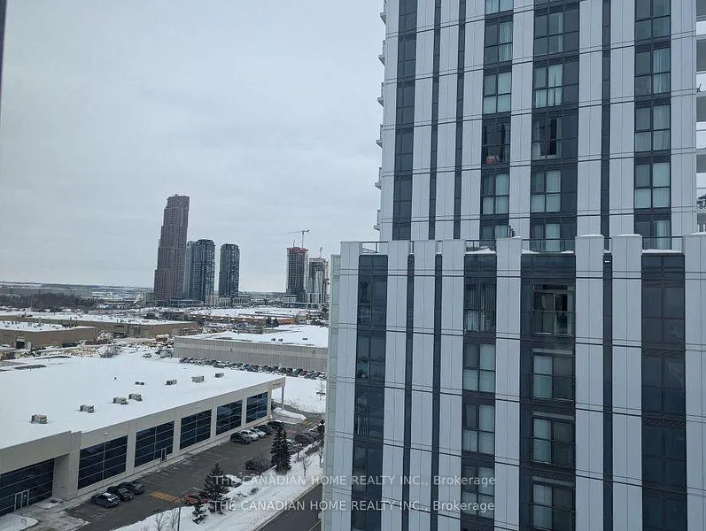 Front of Unit 1103, 10 Honeycrisp Crescent