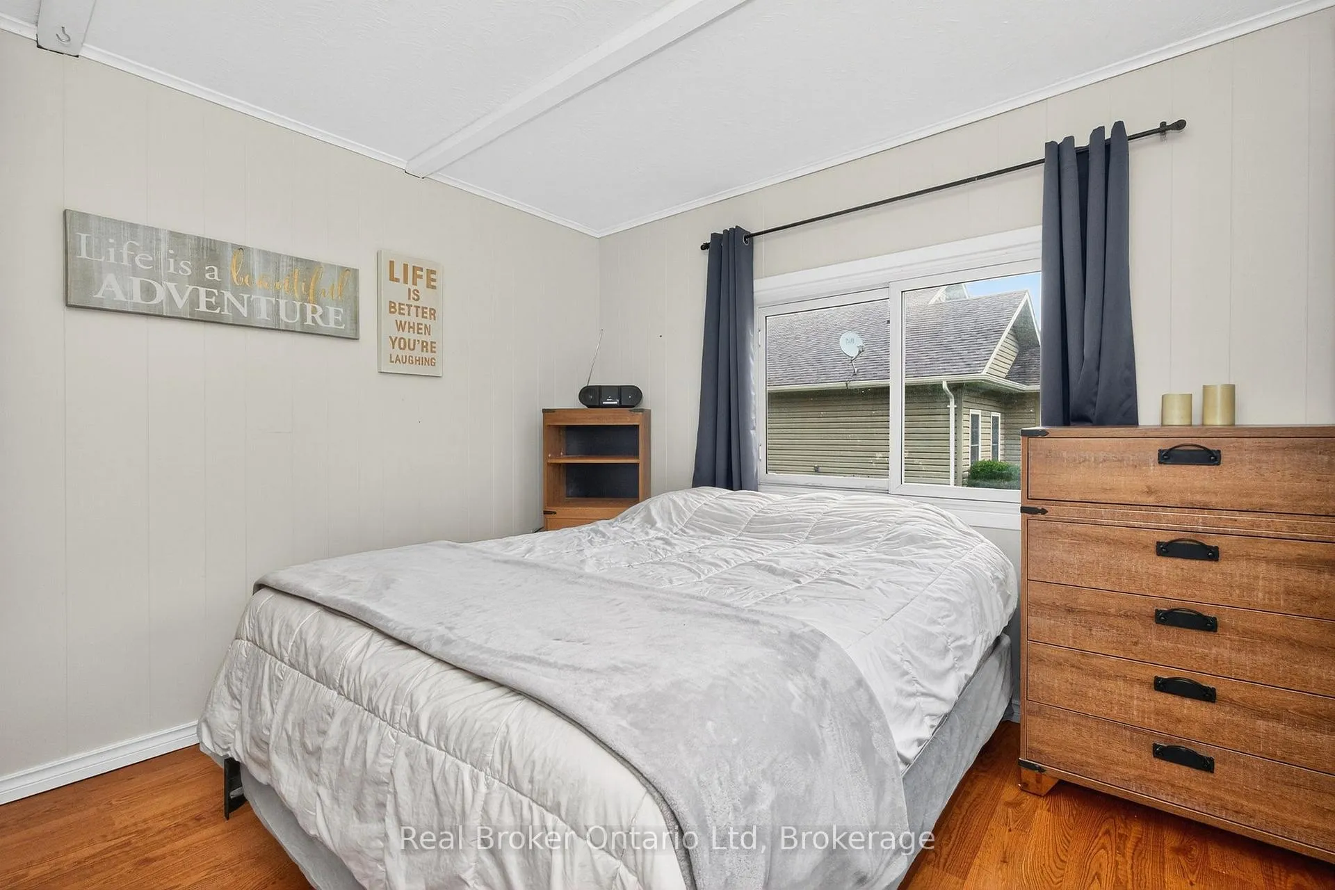 Photo 15 of 808 Quebec Street, Midland — HOMEH