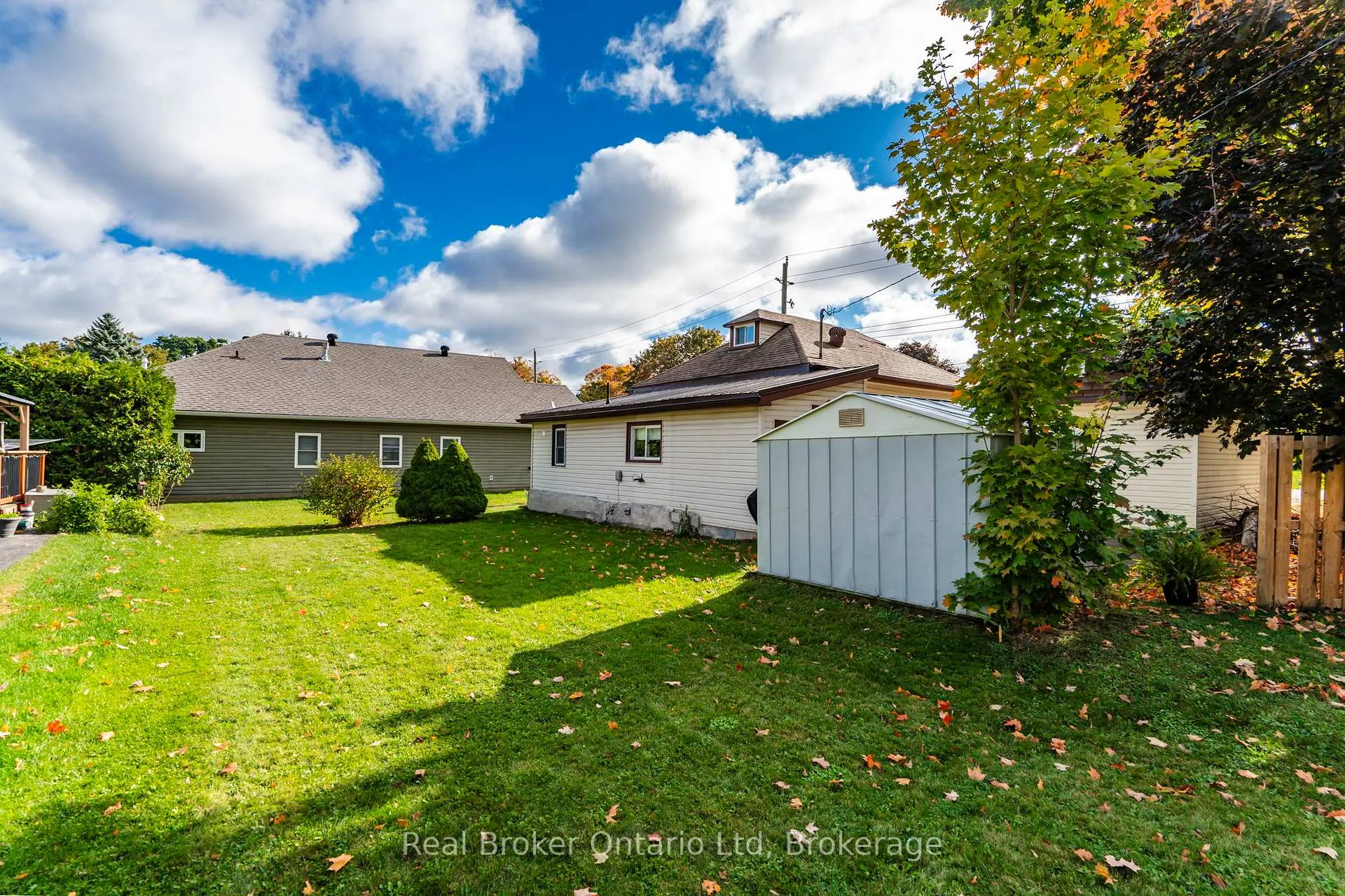 Photo 26 of 808 Quebec Street, Midland — HOMEH