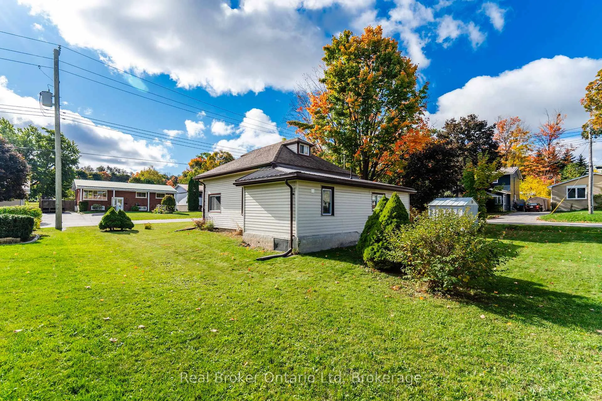 Photo 27 of 808 Quebec Street, Midland — HOMEH