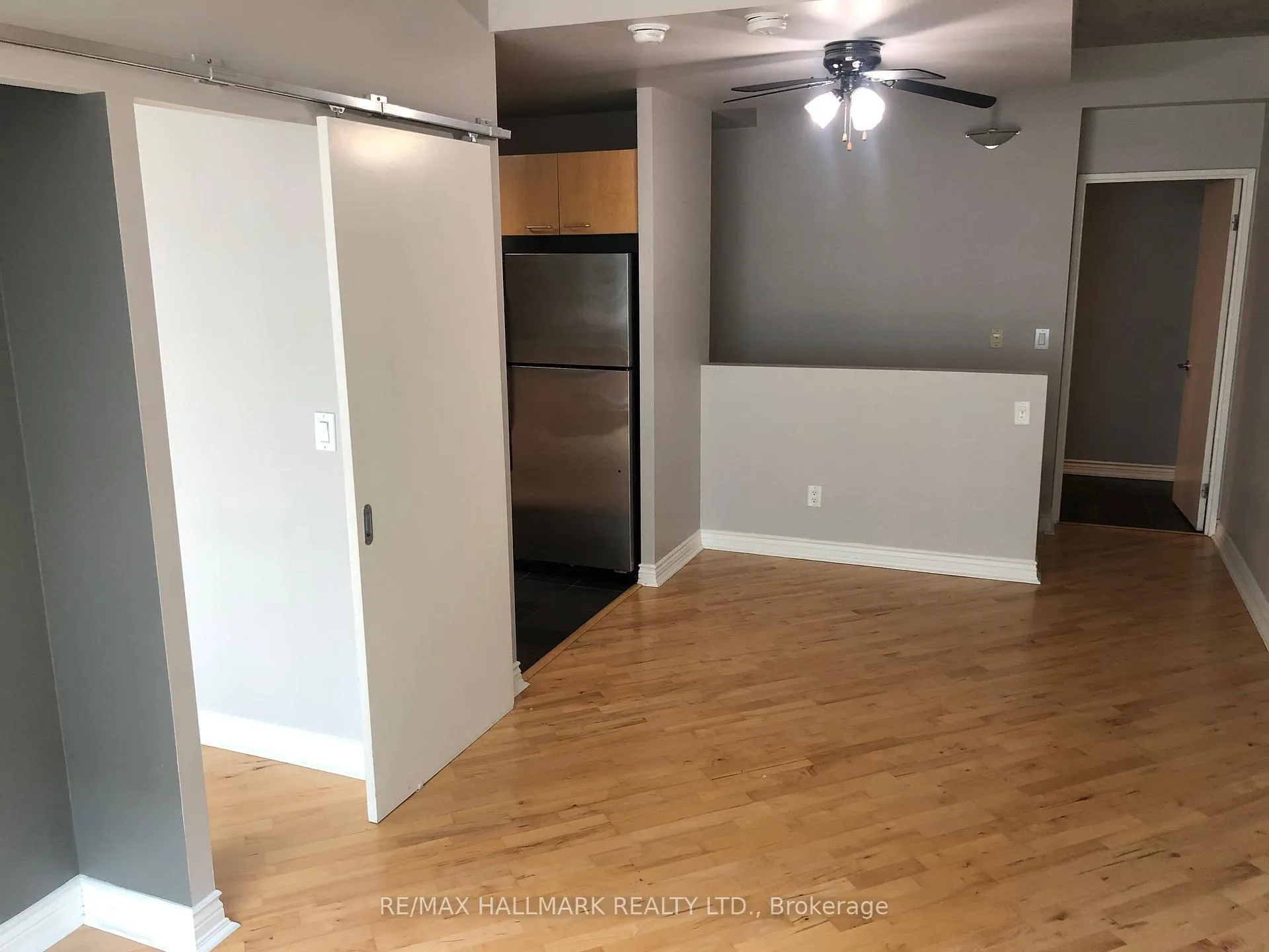 Photo 8 of Unit 1015, 333 Adelaide Street E, Toronto, Moss Park — HOMEH