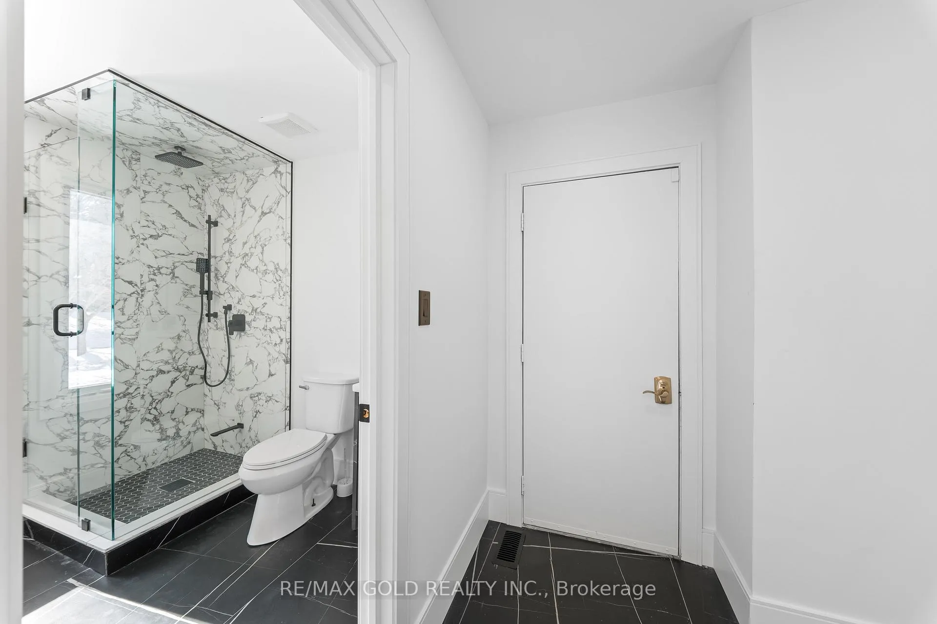 Photo 29 of 72 Goodfellow Crescent, King, Nobleton — HOMEH
