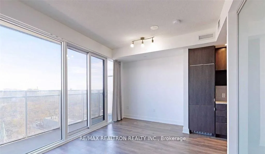 Photo 7 of Unit 1907, 89 Mcgill Street, Toronto, Church-Yonge Corridor — HOMEH
