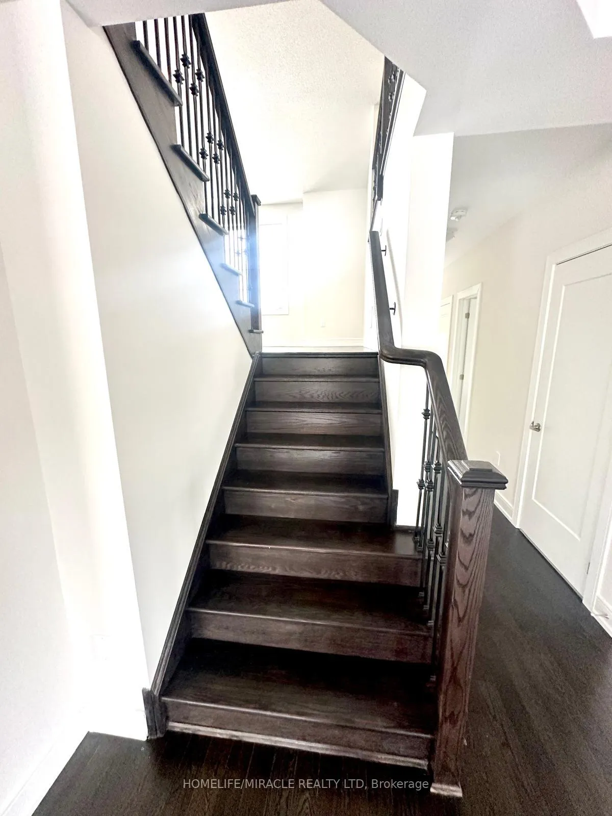 Photo 3 of 39 Ferguson Street, Erin — HOMEH