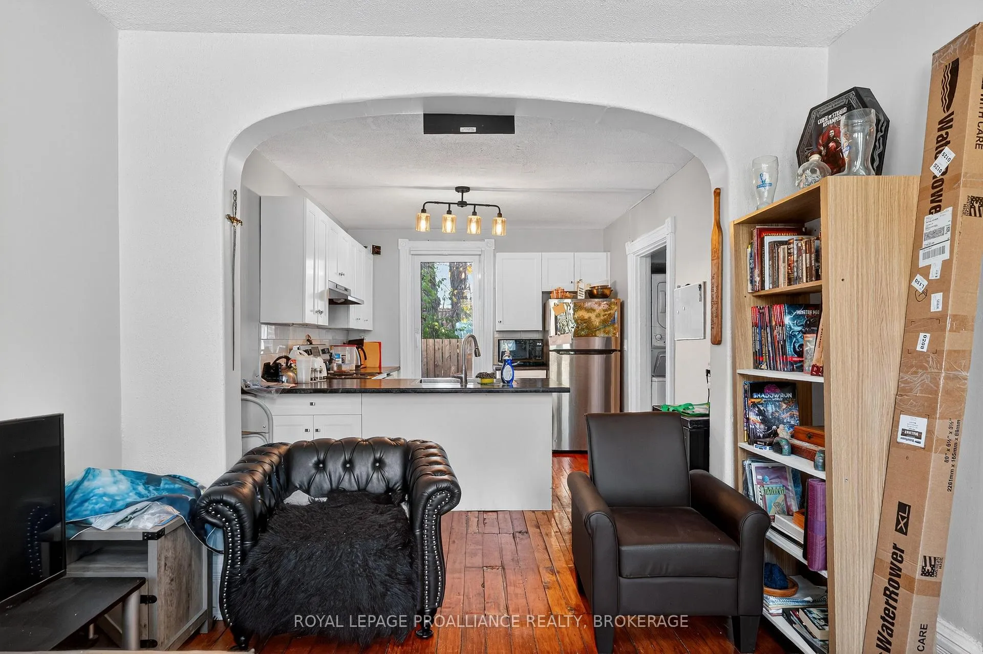 Photo 6 of 407 Bagot Street, Kingston, East of Sir John A. Blvd — HOMEH