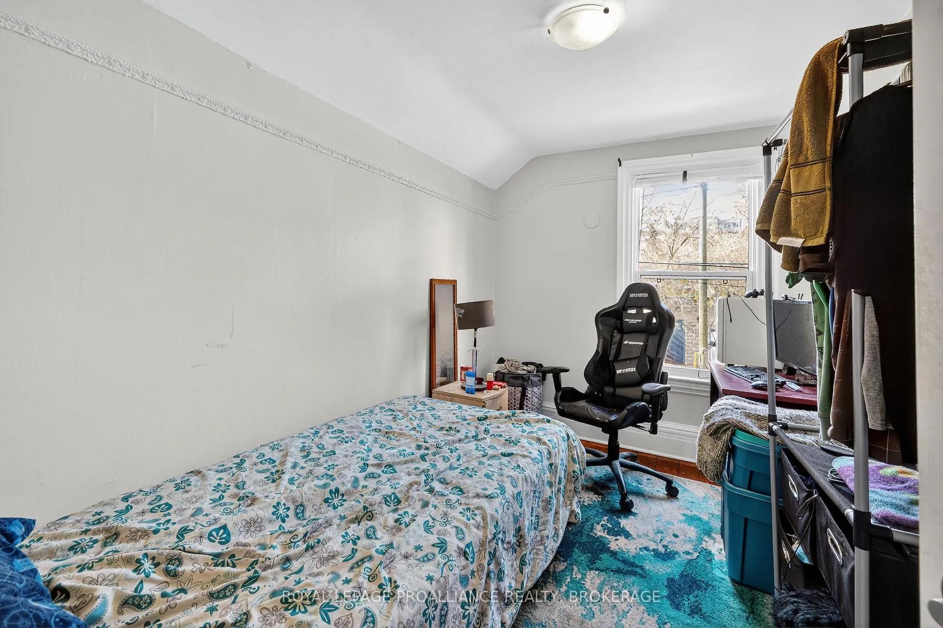 Photo 11 of 407 Bagot Street, Kingston, East of Sir John A. Blvd — HOMEH