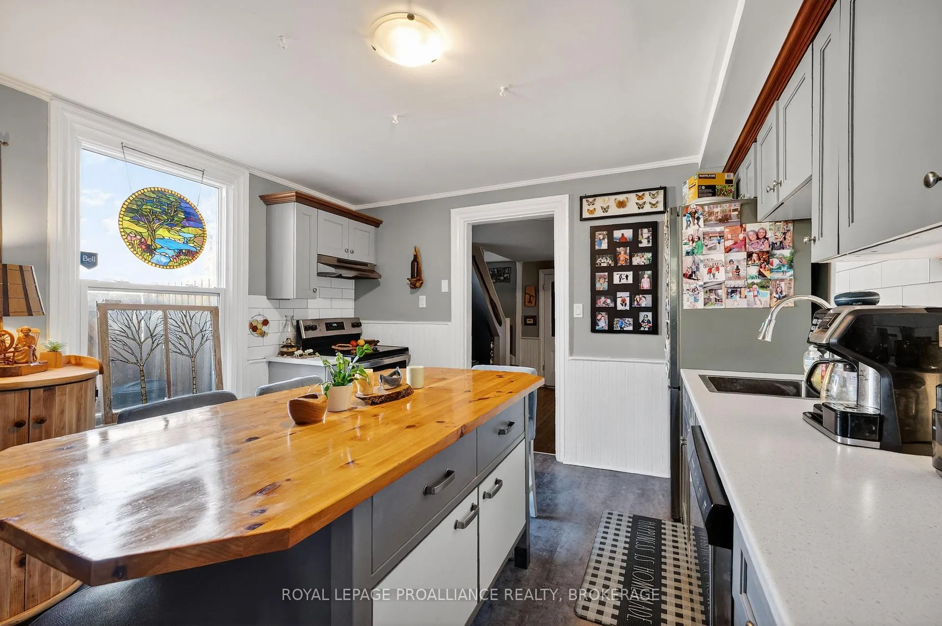Photo 17 of 407 Bagot Street, Kingston, East of Sir John A. Blvd — HOMEH