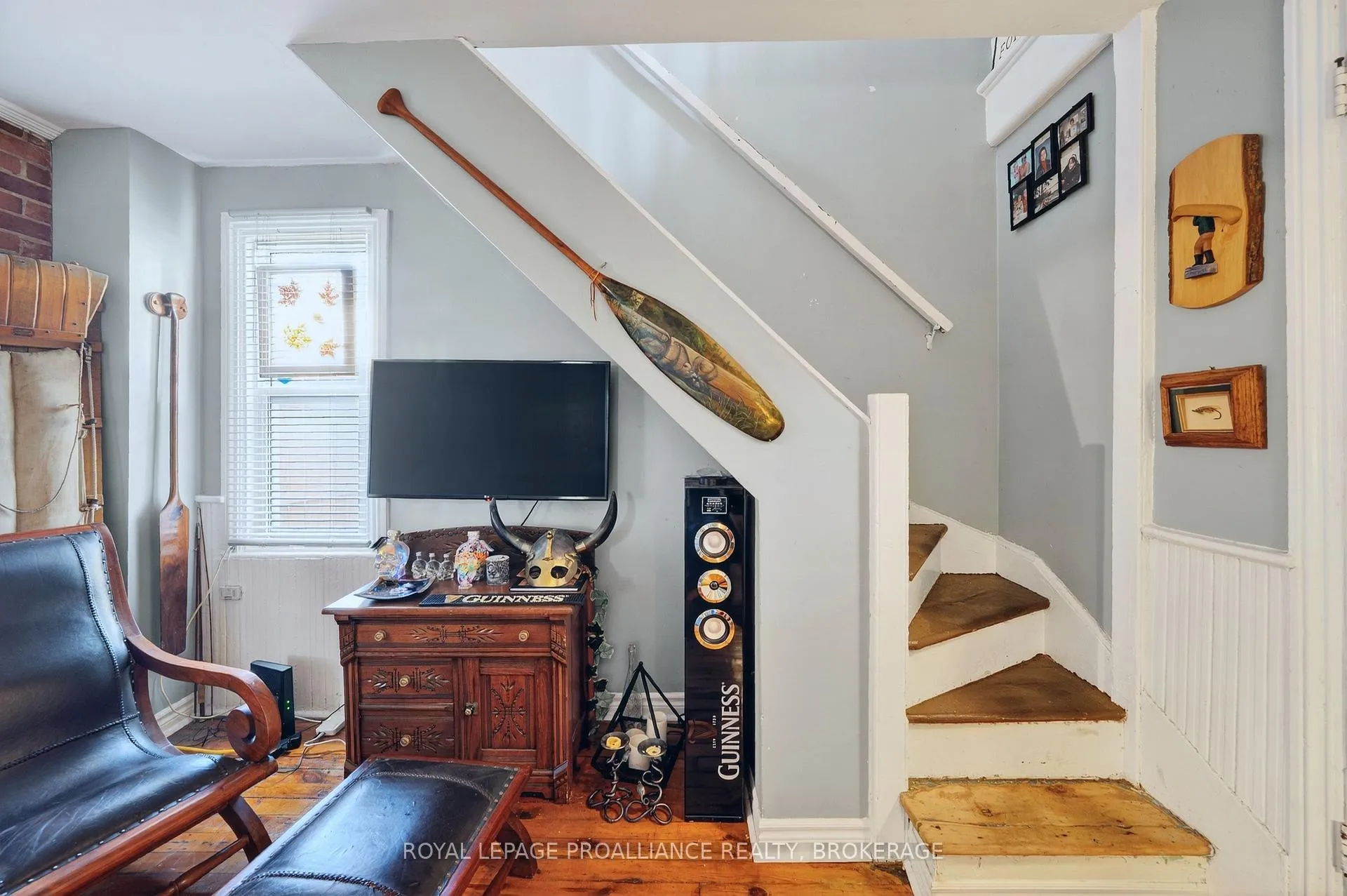Photo 21 of 407 Bagot Street, Kingston, East of Sir John A. Blvd — HOMEH