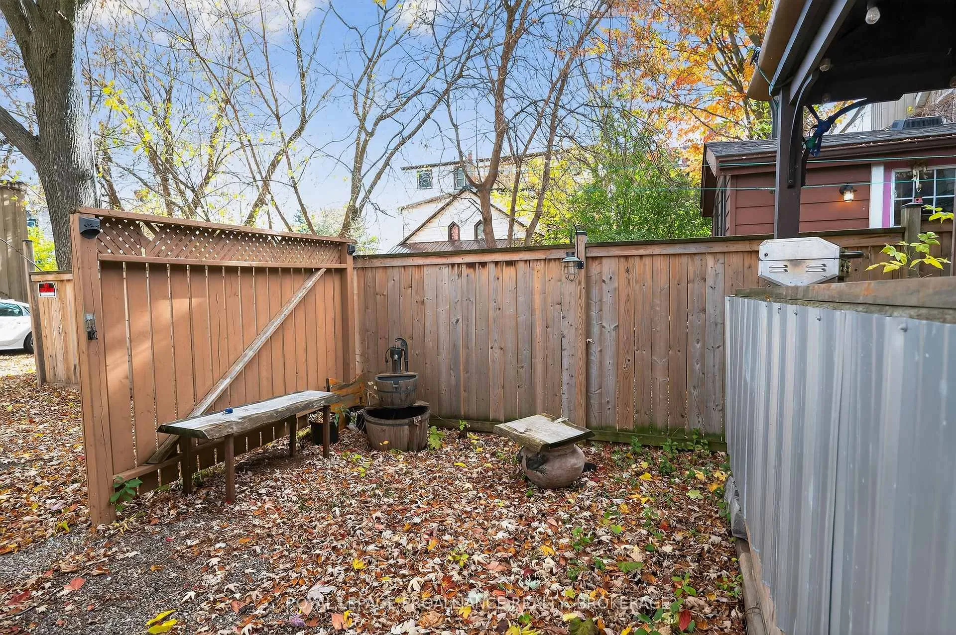 Photo 30 of 407 Bagot Street, Kingston, East of Sir John A. Blvd — HOMEH
